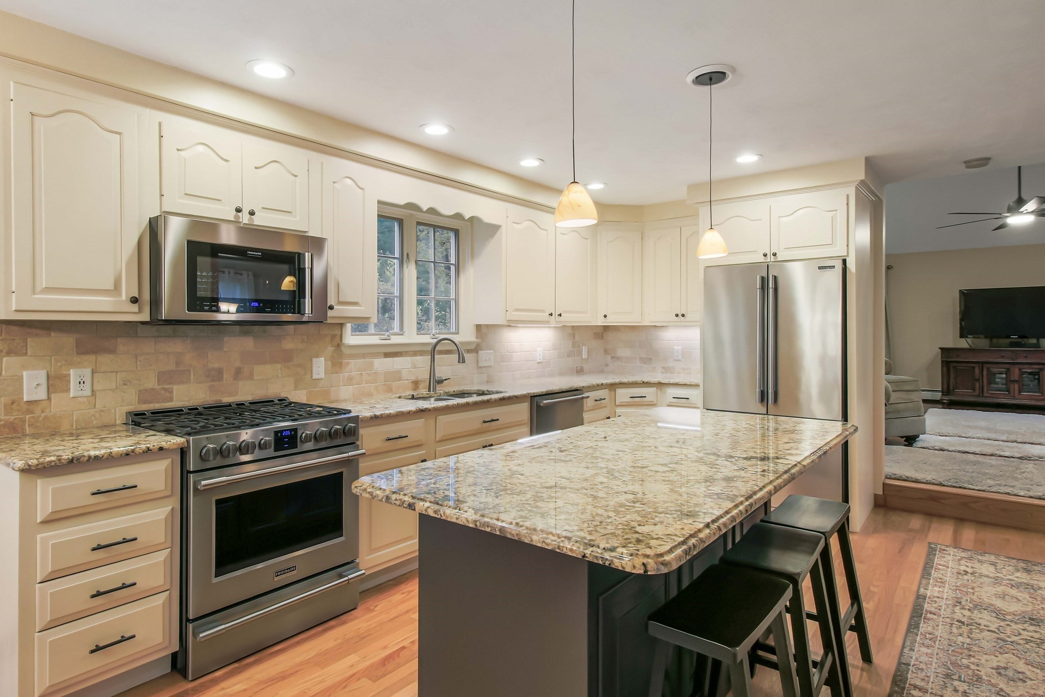 5 Wildflower Dr, Sutton, MA 01590 - Image 5