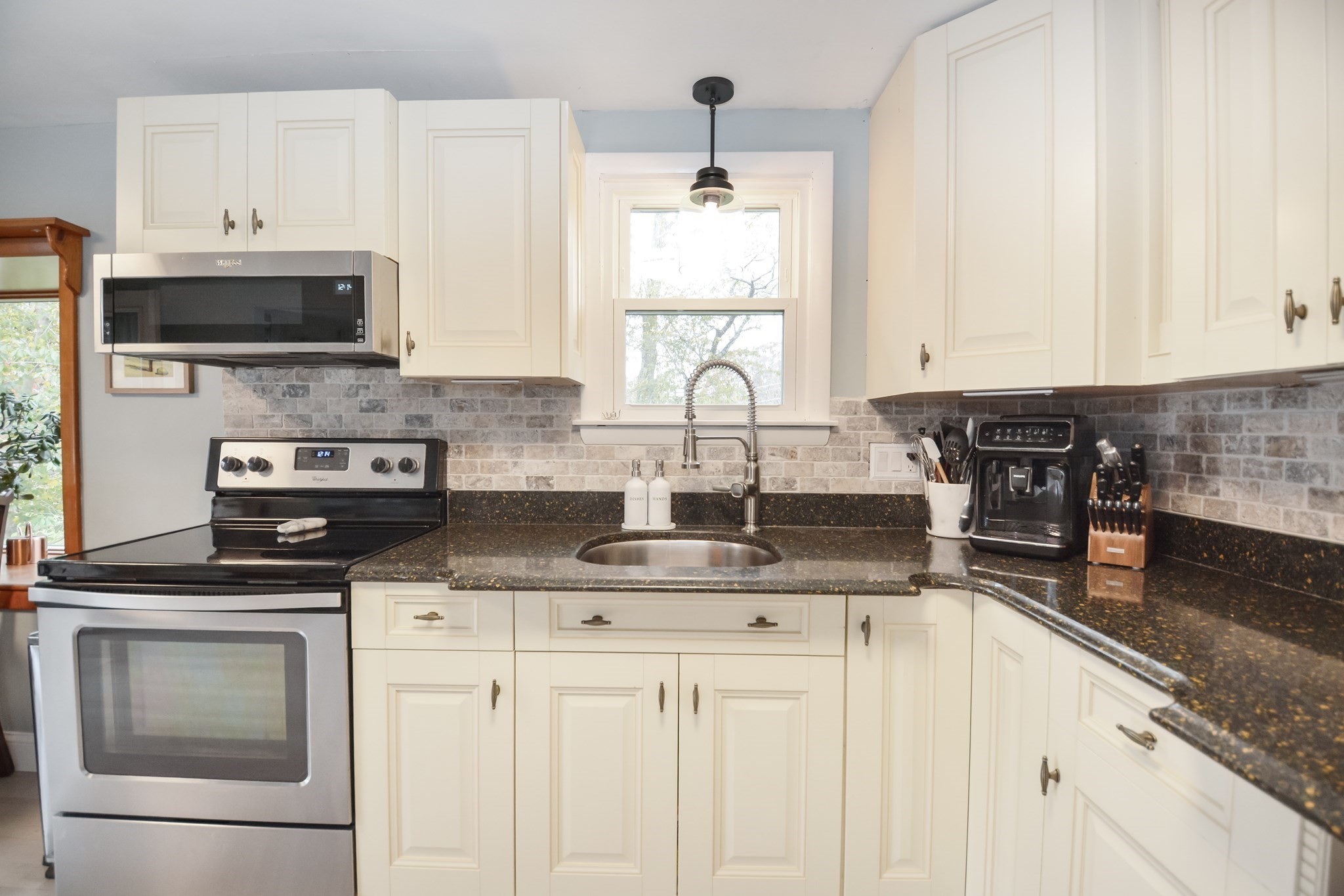 360 High St, Whitman, MA 02382 - Image 6