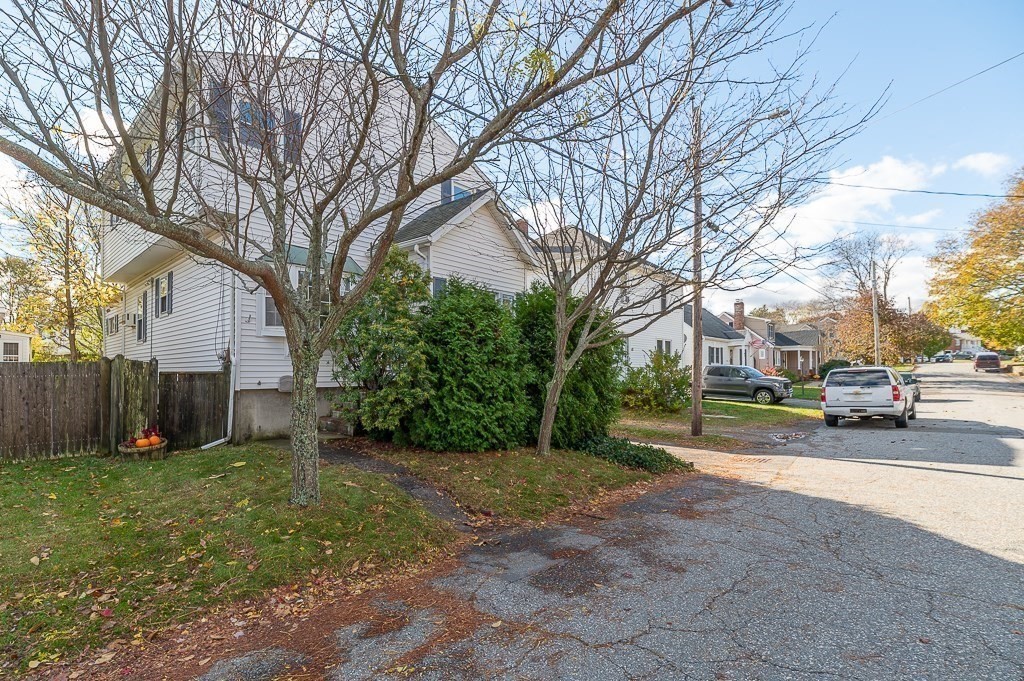 38 Matthies St, Beverly, MA 01915 - Image 3