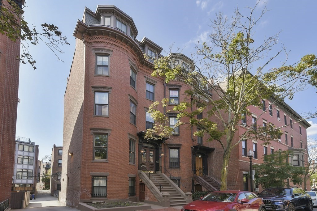 128 Pembroke St Unit 2-3, South End, Boston, MA 02118 - Image 26