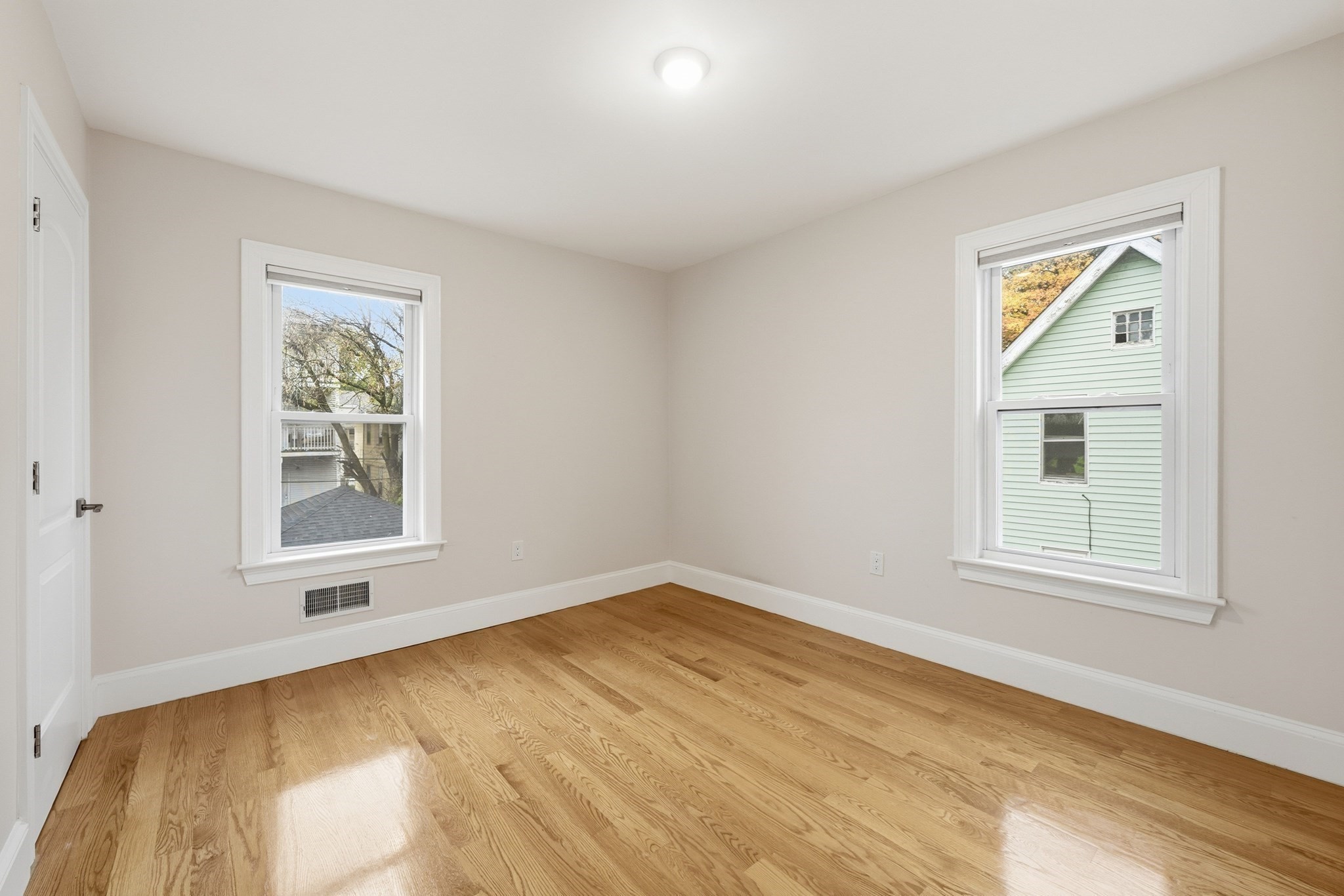 31 Chipman Street, Dorchester, Boston, MA 02124 - Image 21