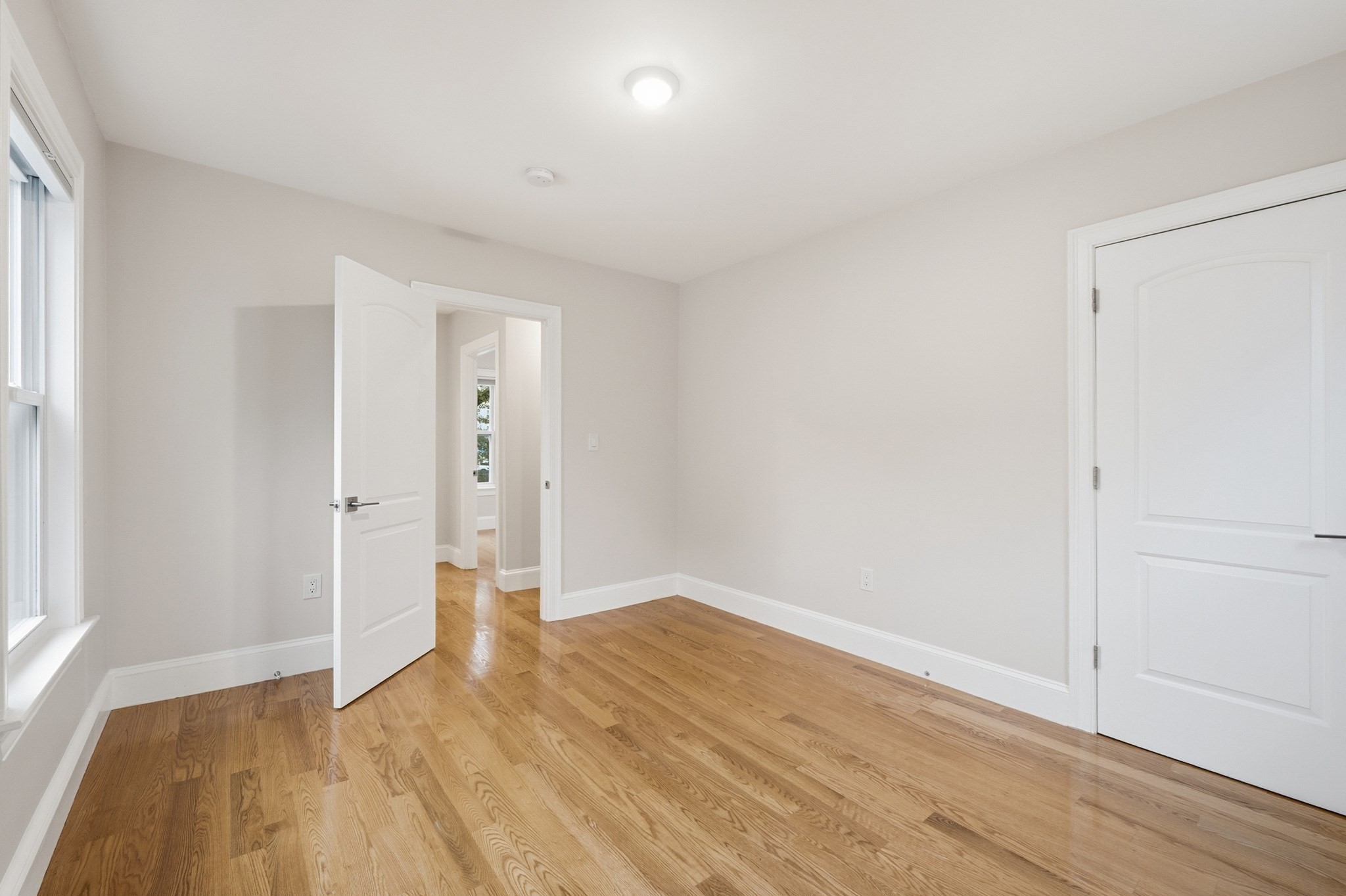 31 Chipman Street, Dorchester, Boston, MA 02124 - Image 24