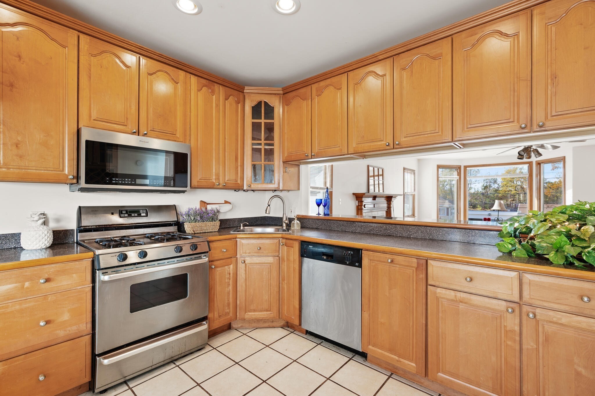 110 New Haven St, West Roxbury, Boston, MA 02132 - Image 8