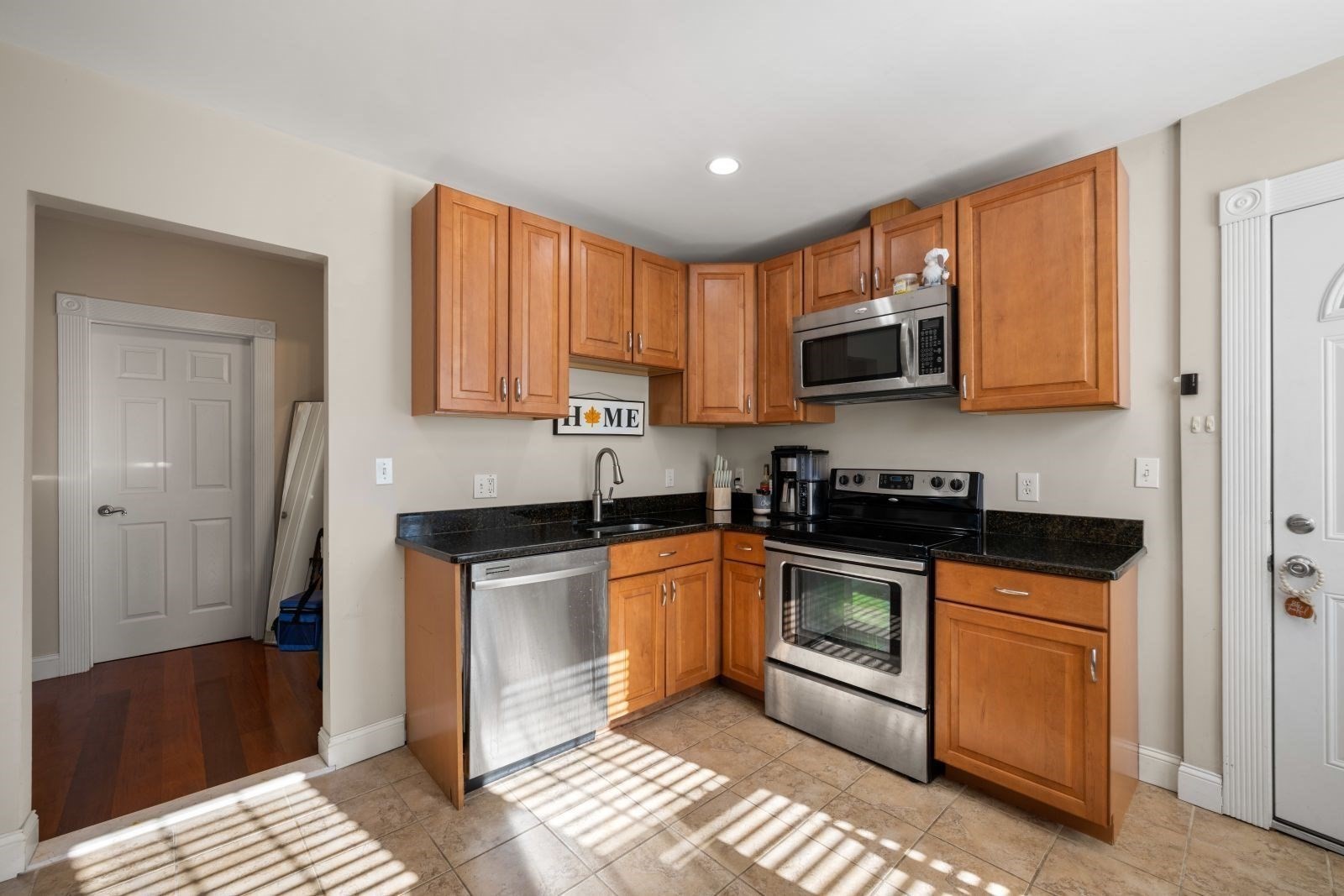 76 Taft Ave Unit 1, Newton, MA 02465 - Image 3