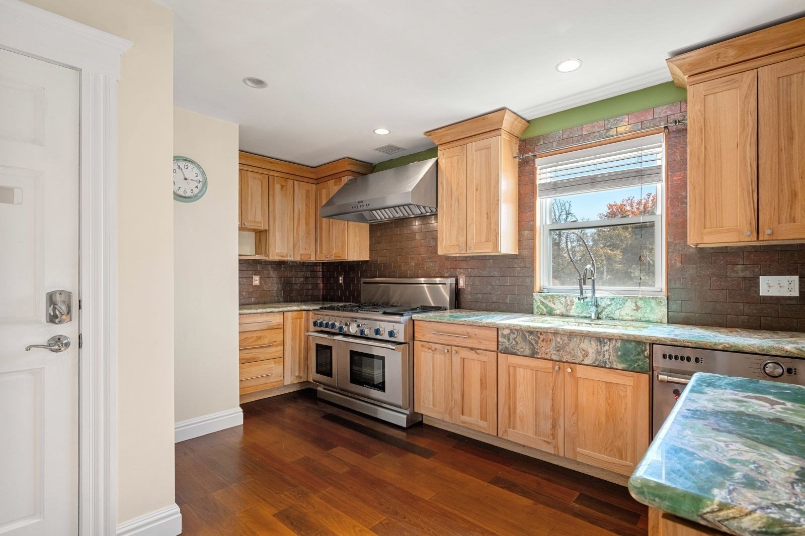 76 Taft Ave Unit 2, Newton, MA 02465 - Image 2