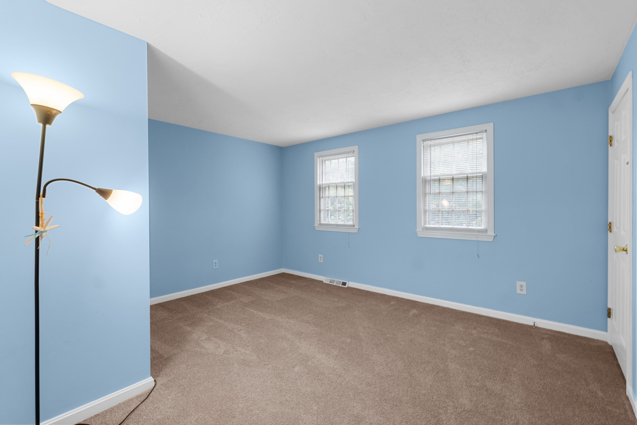 19 Camelot Ct Unit 19, Stoughton, MA 02072 - Image 10