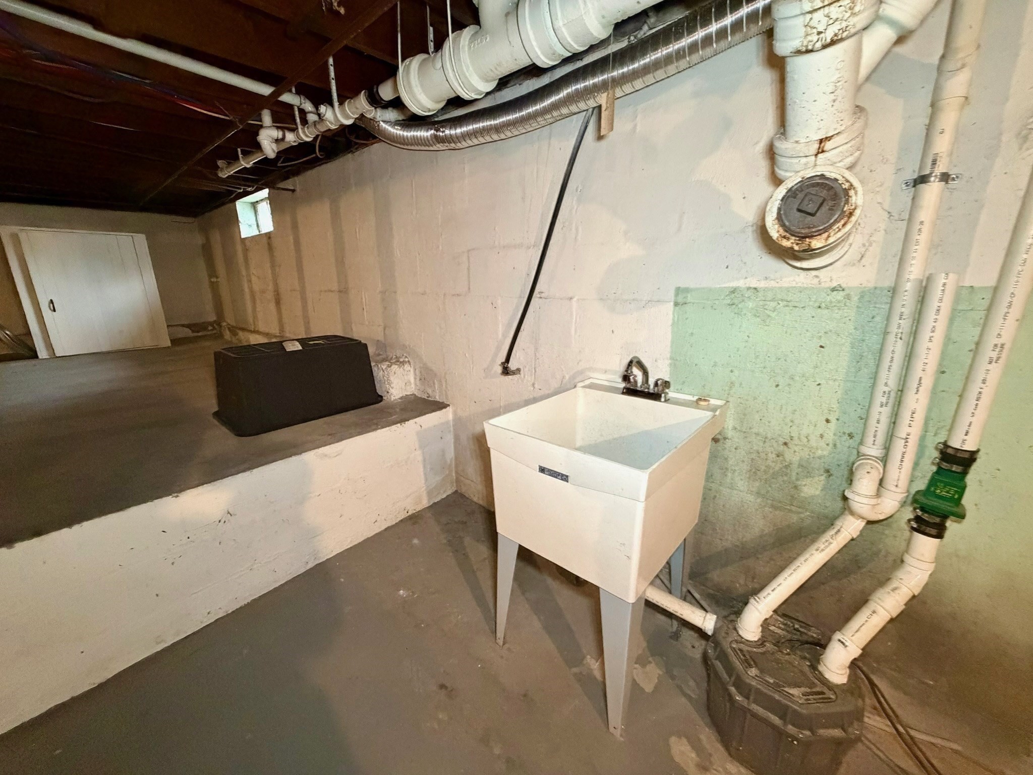 6 Vineyard Ave, Clinton, MA 01510 - Image 29