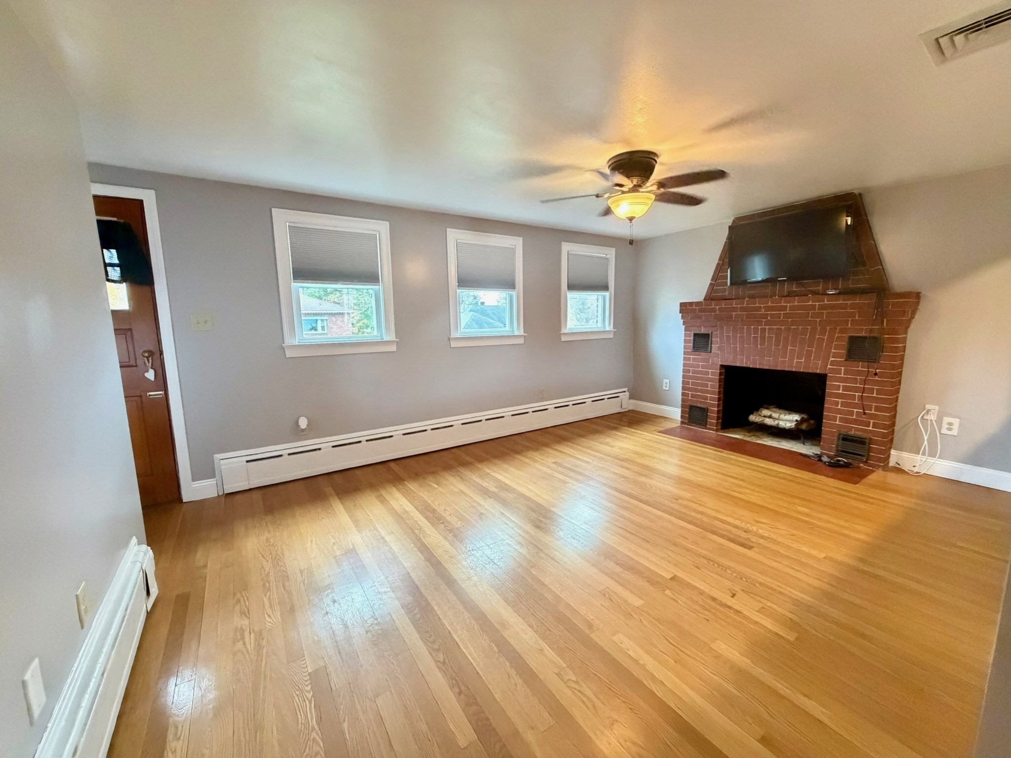 6 Vineyard Ave, Clinton, MA 01510 - Image 5