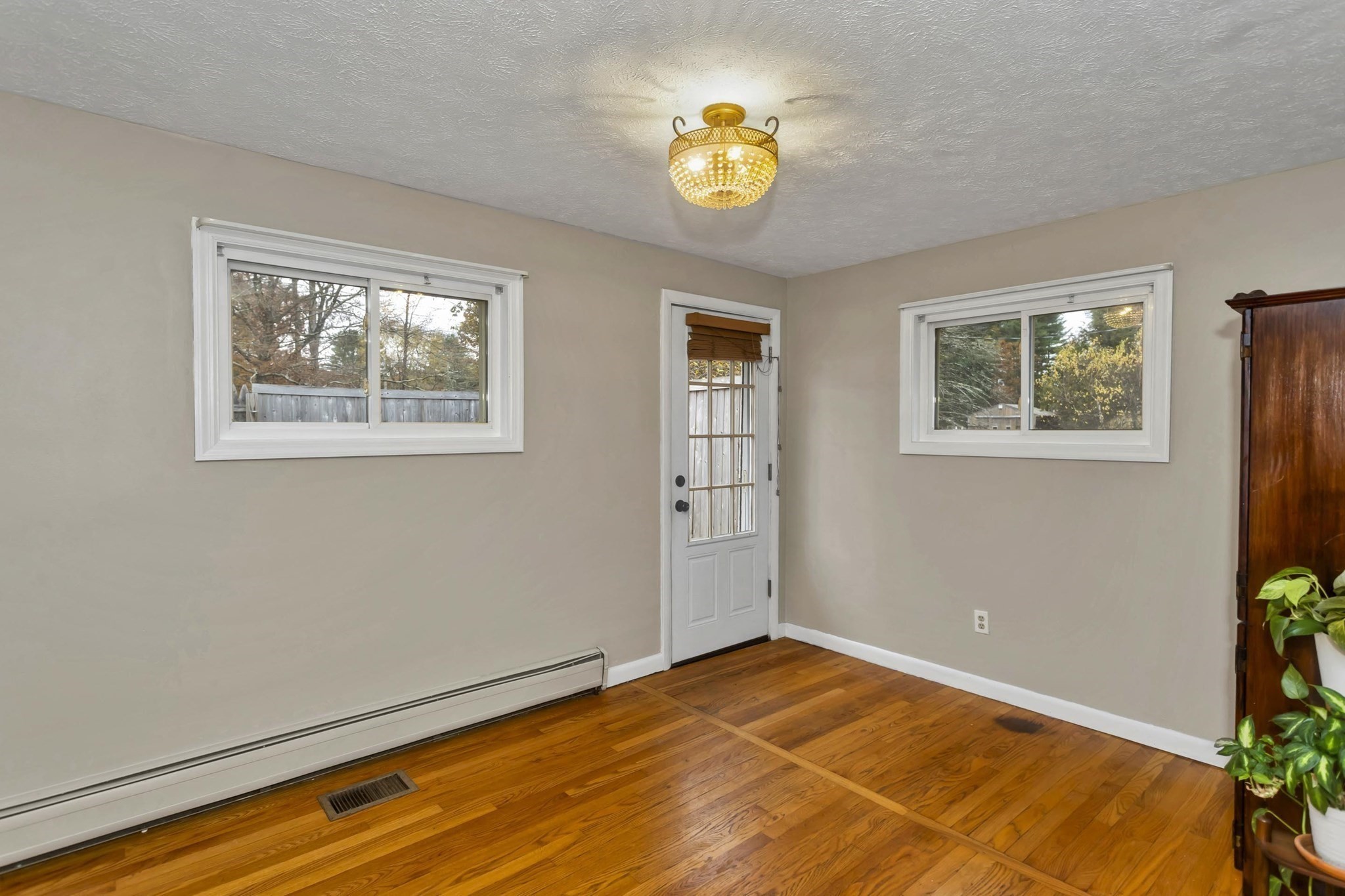 147 Stebbins St, Belchertown, MA 01007 - Image 20