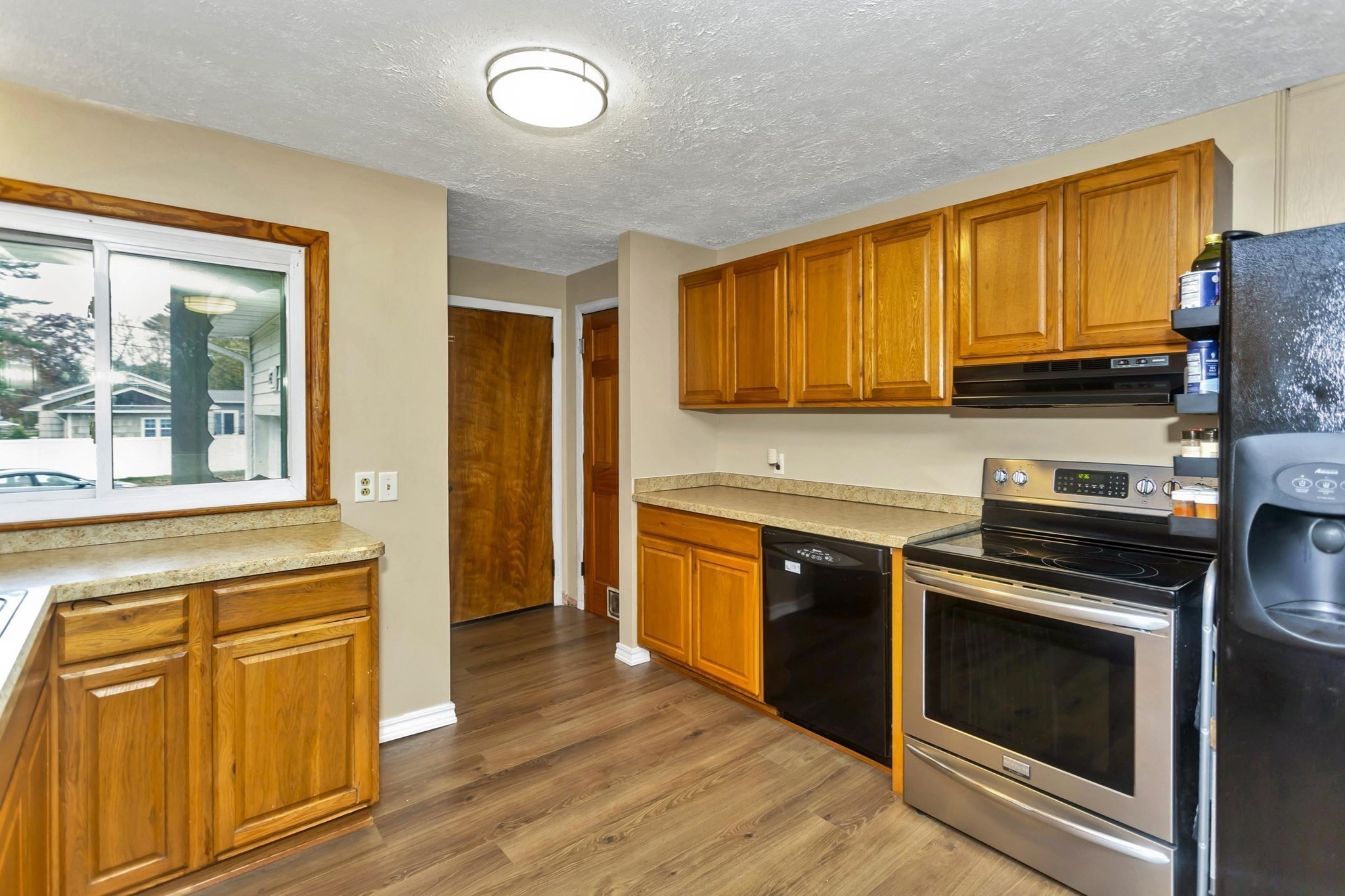 147 Stebbins St, Belchertown, MA 01007 - Image 4