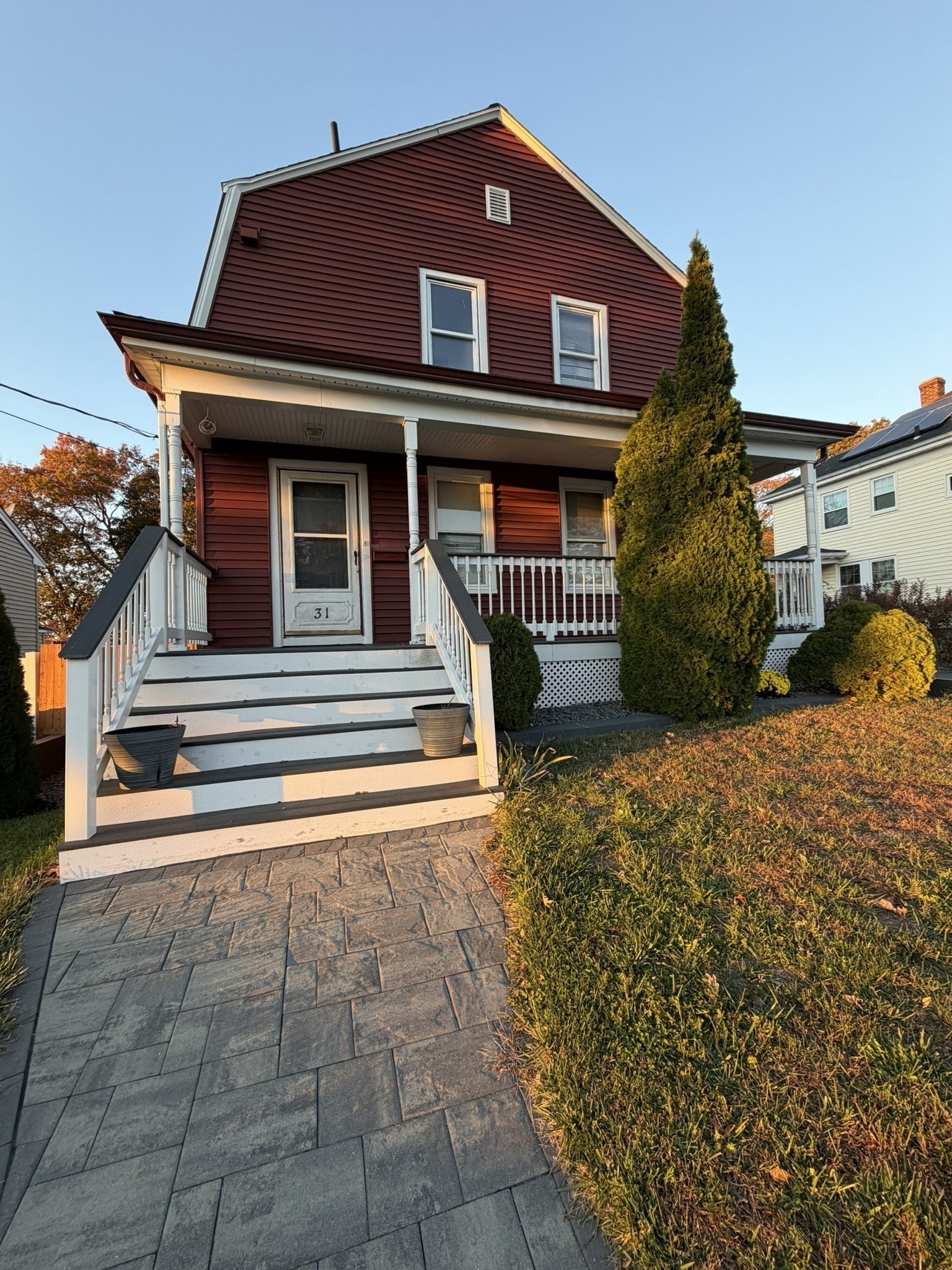 31 Frost Ave, Brockton, MA 02301