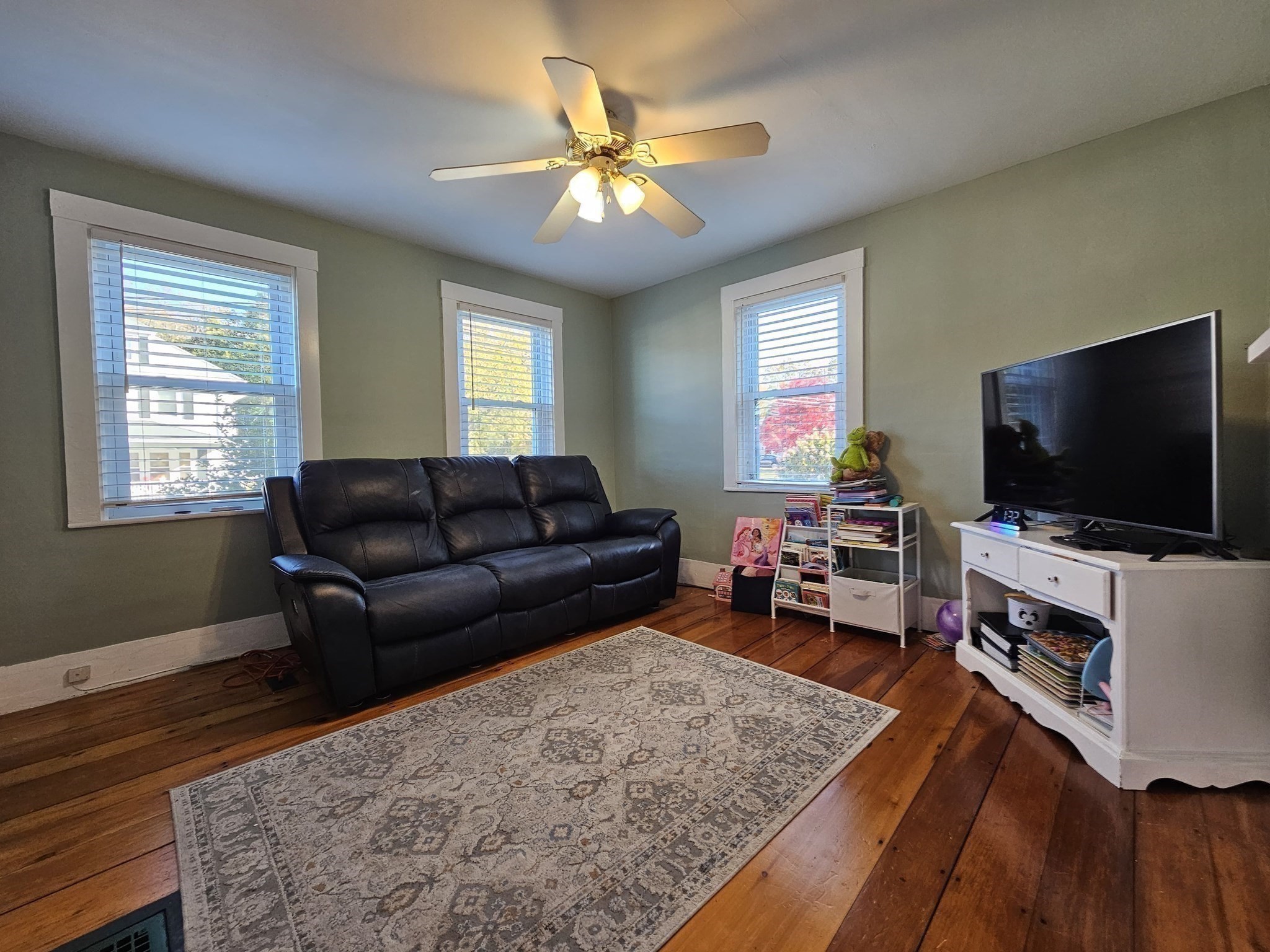 17 Grove St, Weymouth, MA 02189 - Image 5