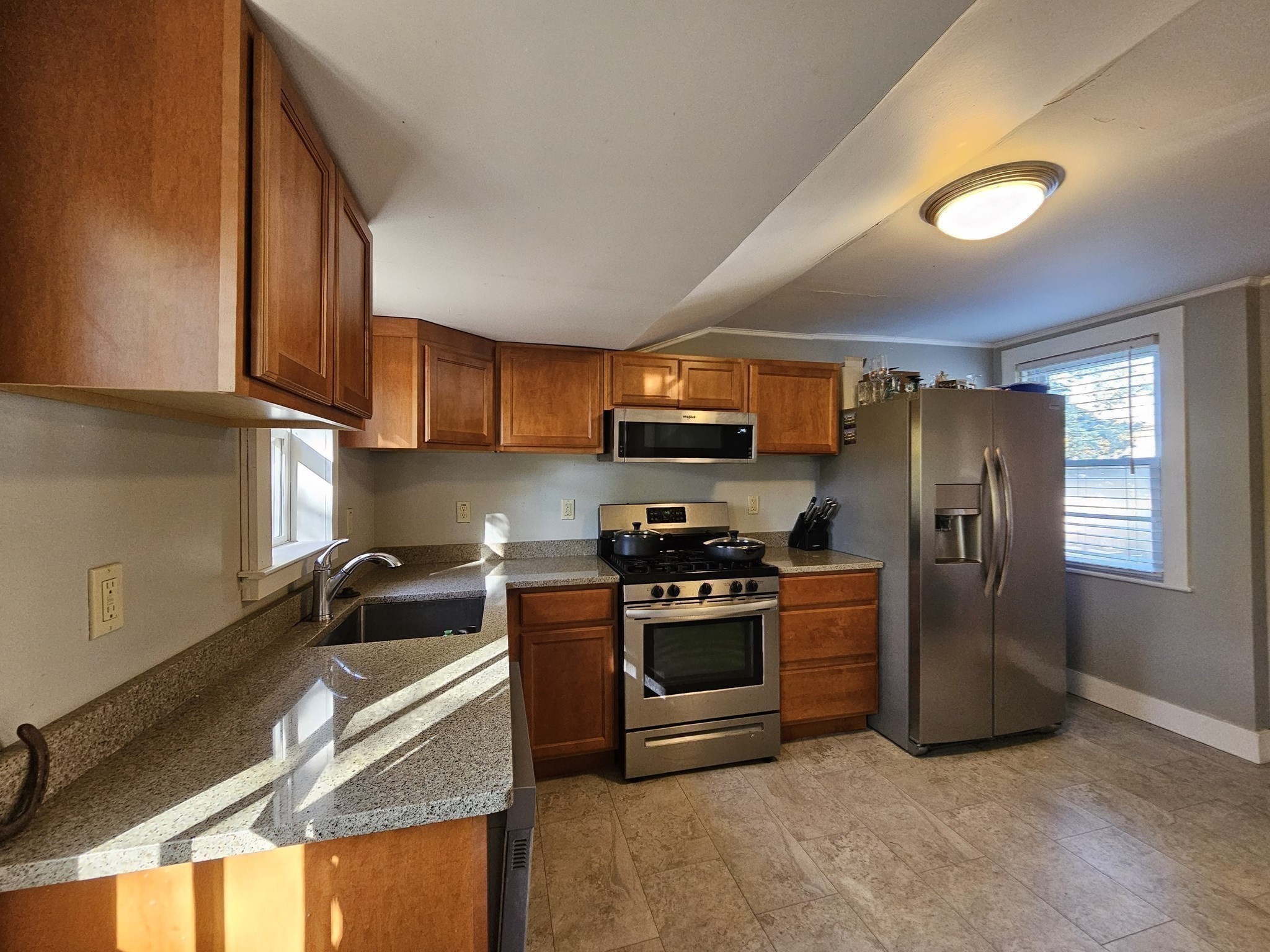 17 Grove St, Weymouth, MA 02189 - Image 10