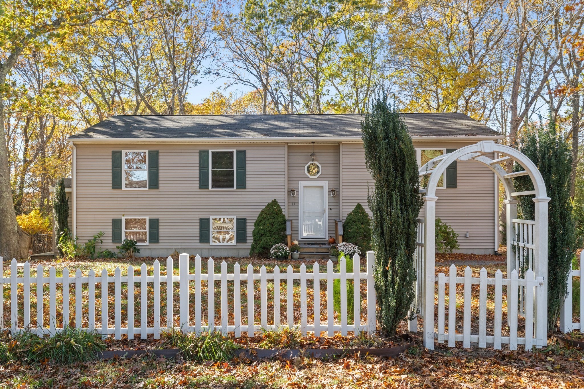 11 Martelle, Acushnet, MA 02743