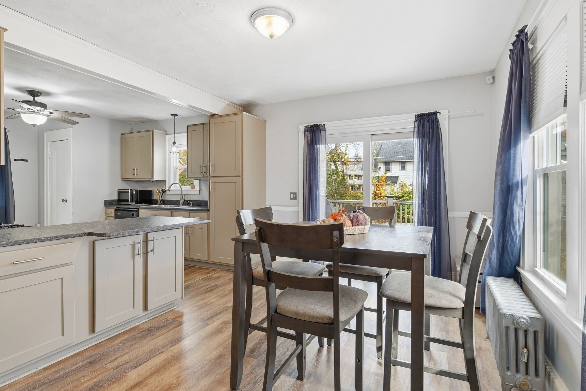 43 Thorndyke St, Springfield, MA 01118 - Image 13