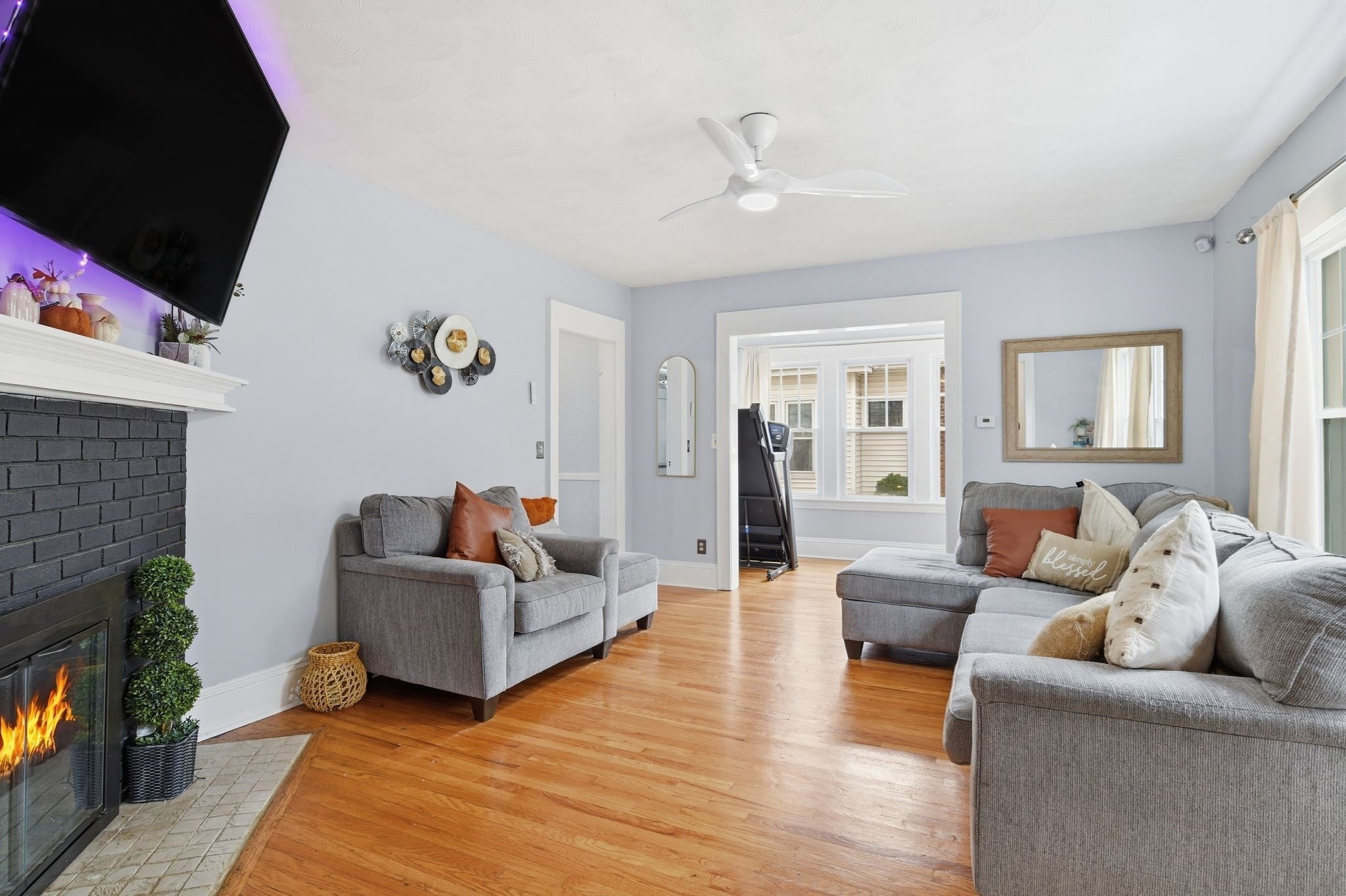 43 Thorndyke St, Springfield, MA 01118 - Image 6