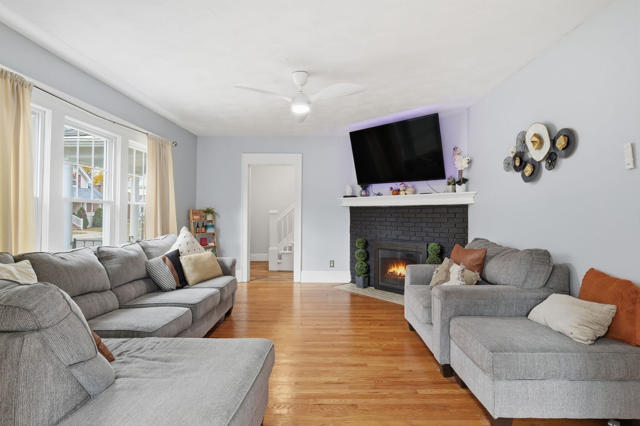 43 Thorndyke St, Springfield, MA 01118 - Image 9