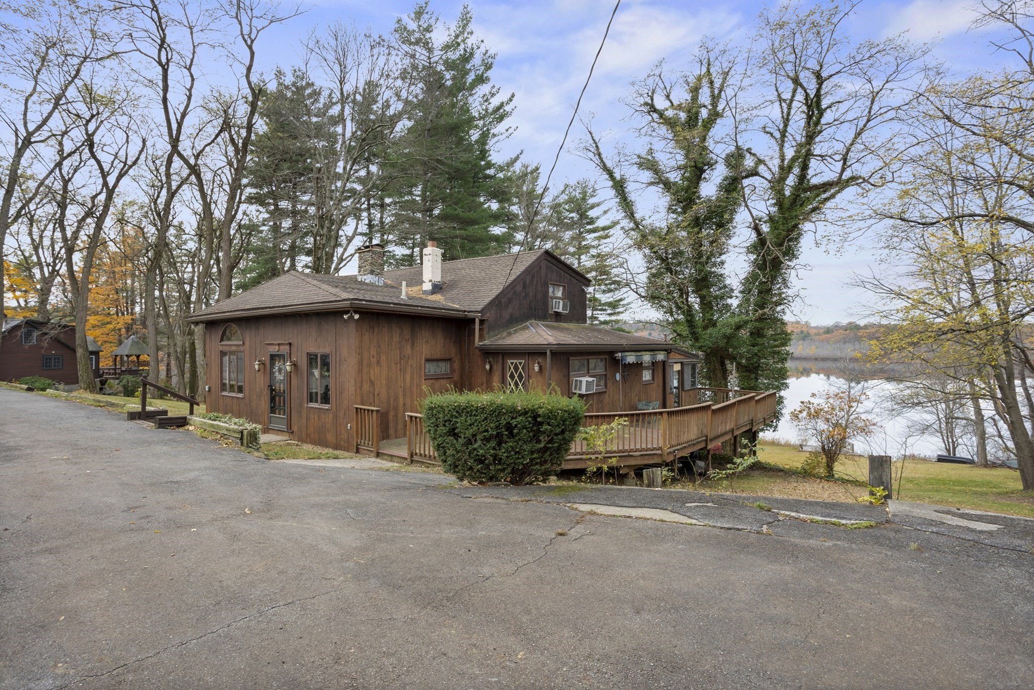 1044 Lancaster Ave, Lunenburg, MA 01462 - Image 13