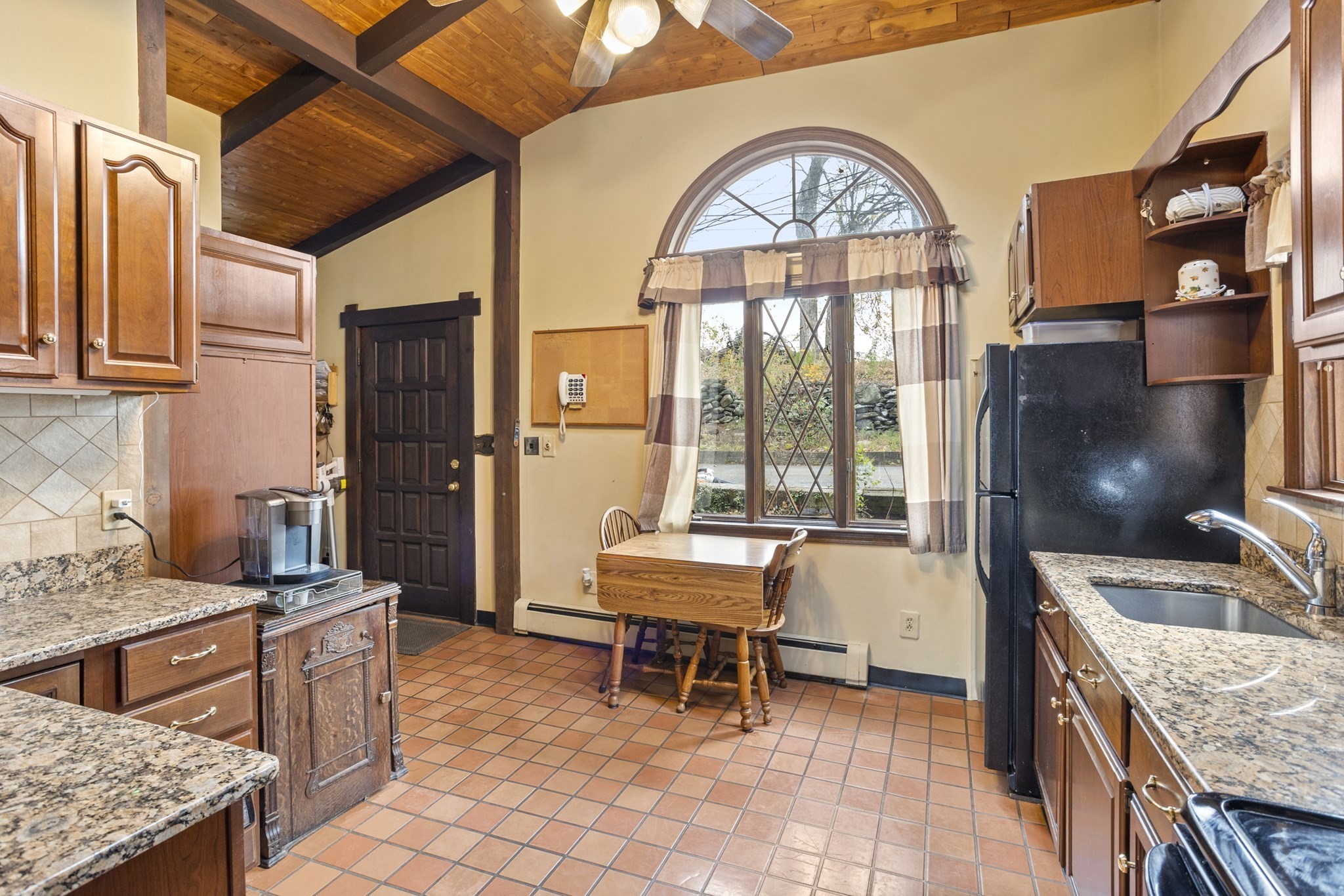 1044 Lancaster Ave, Lunenburg, MA 01462 - Image 23