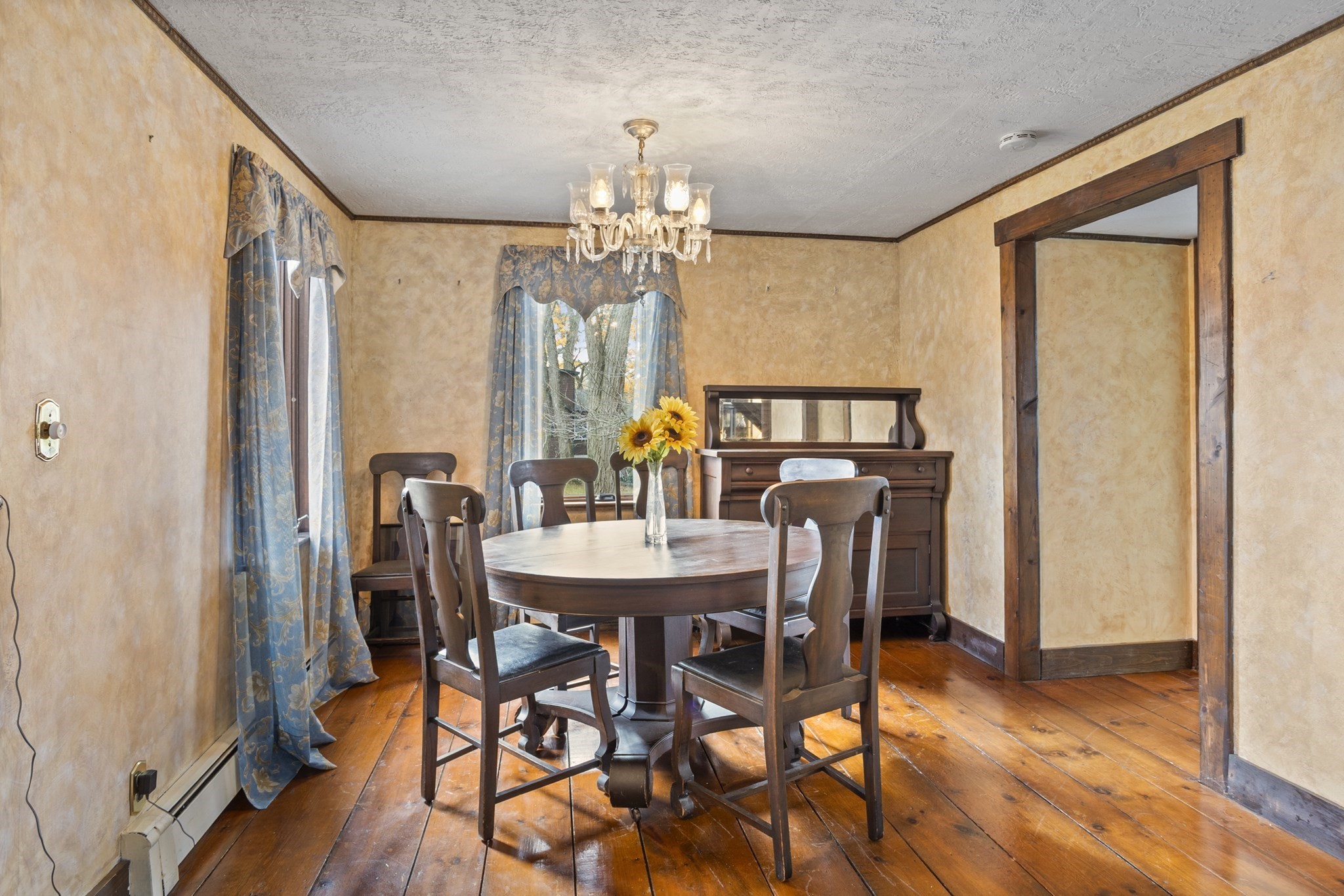 1044 Lancaster Ave, Lunenburg, MA 01462 - Image 26