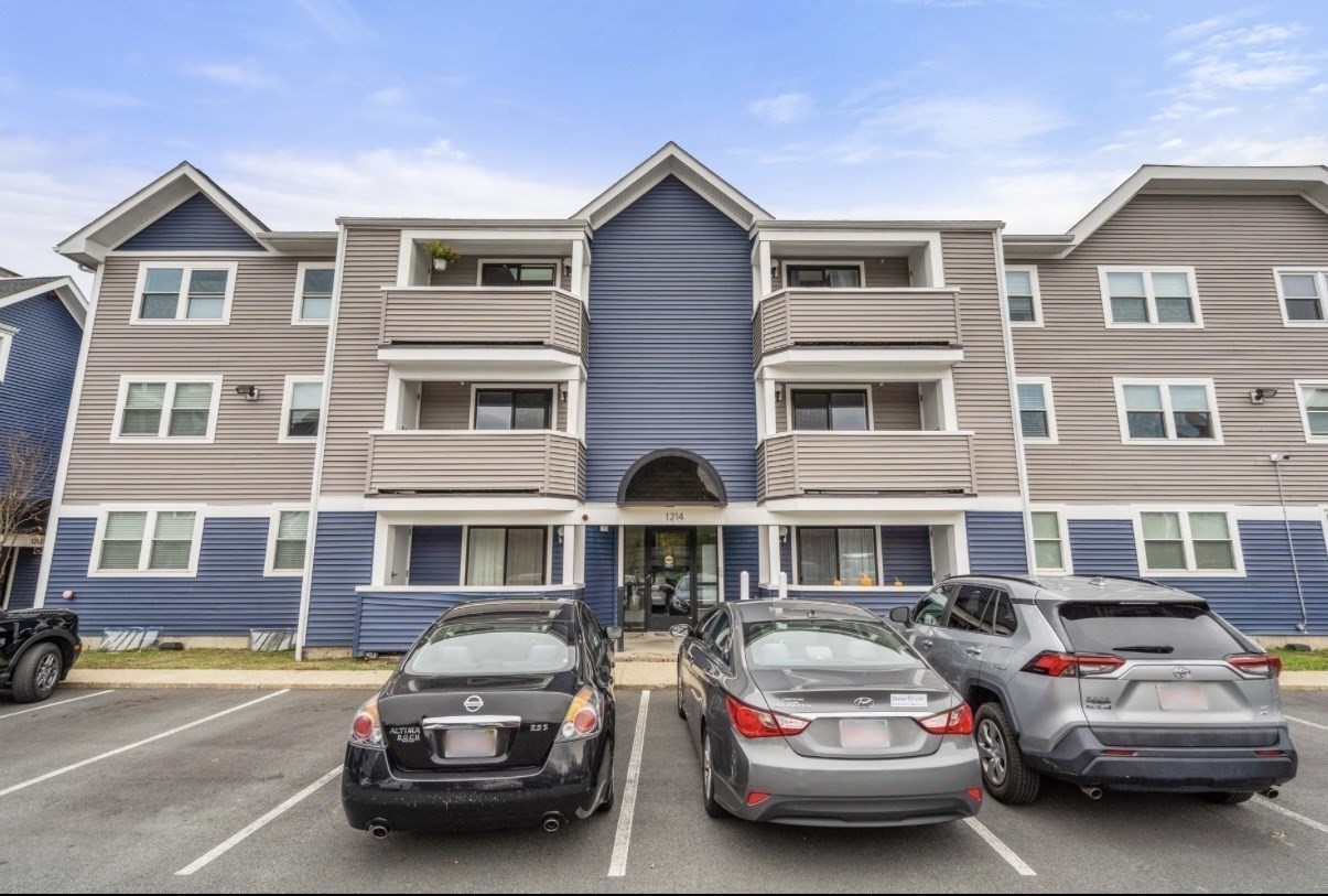 1214 Vfw Pkwy Unit 30, West Roxbury, Boston, MA 02132 - Image 14