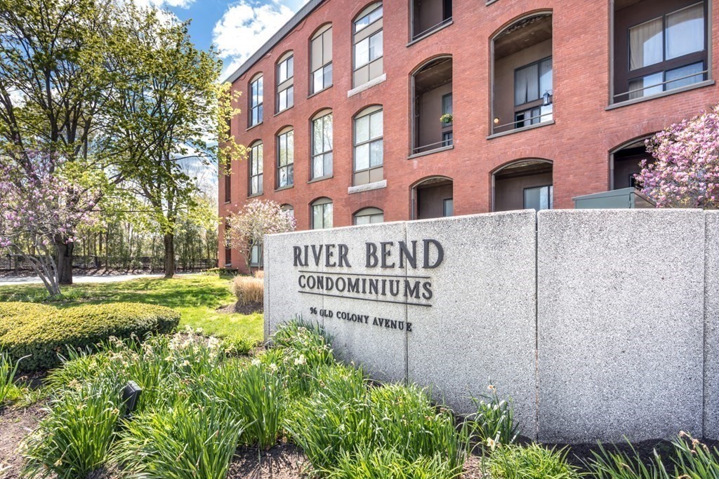 96 Old Colony Ave Unit 318, Taunton, MA 02718 - Image 42