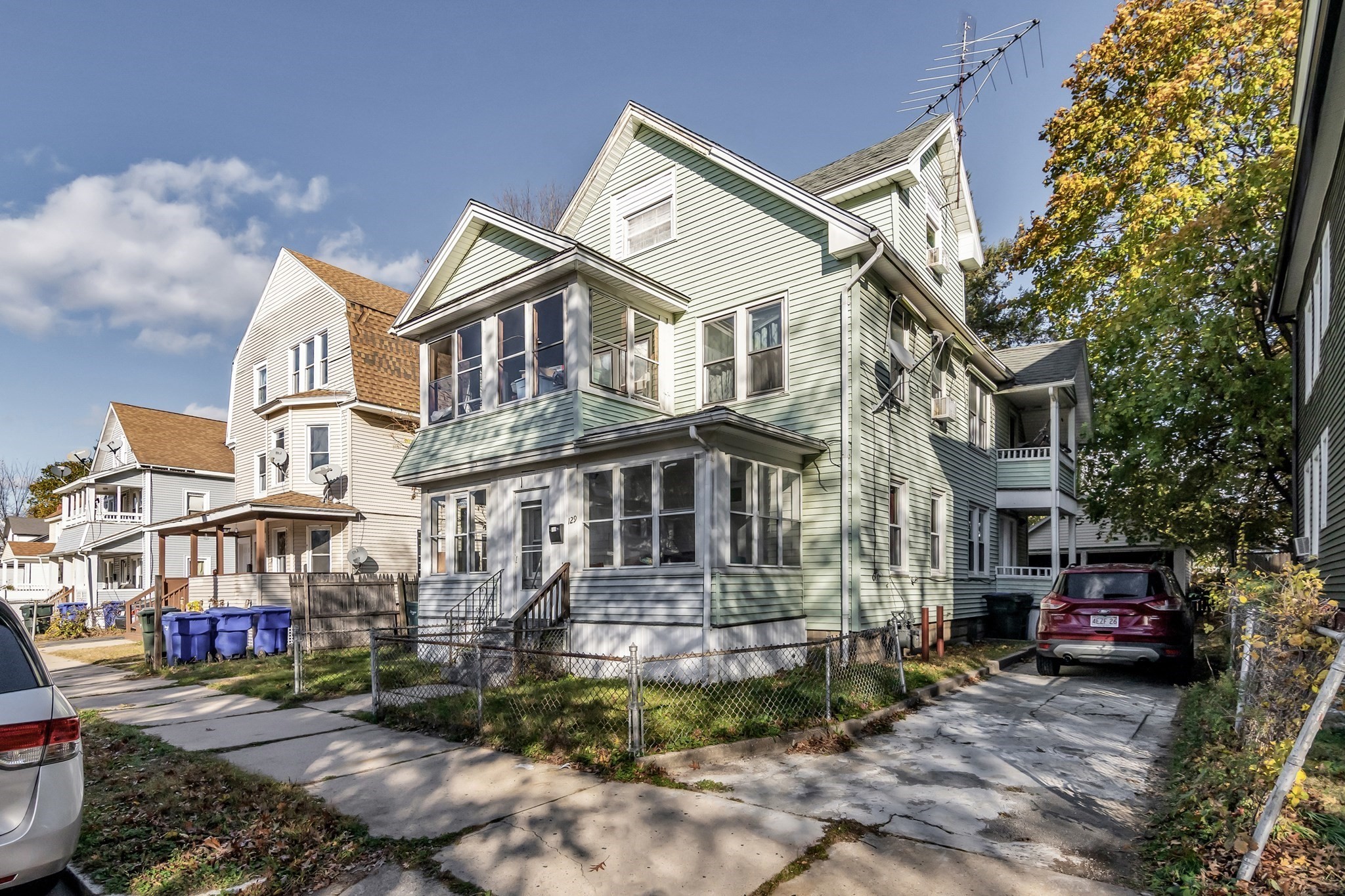 127 Ranney St, Springfield, MA 01108 - Image 3