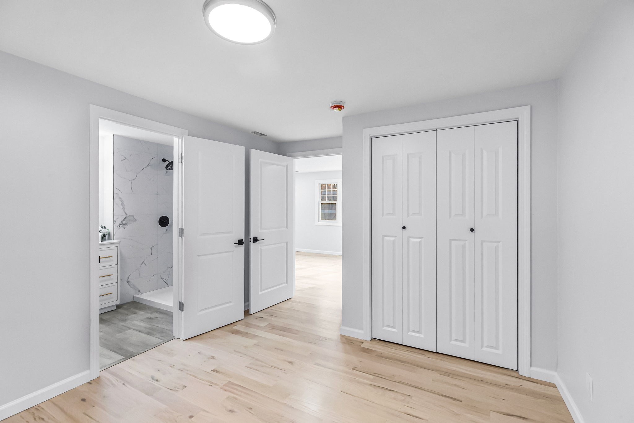 143 James St, Ludlow, MA 01056 - Image 28