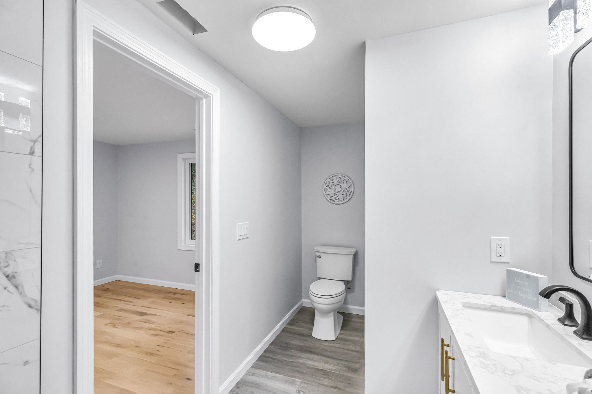 143 James St, Ludlow, MA 01056 - Image 29