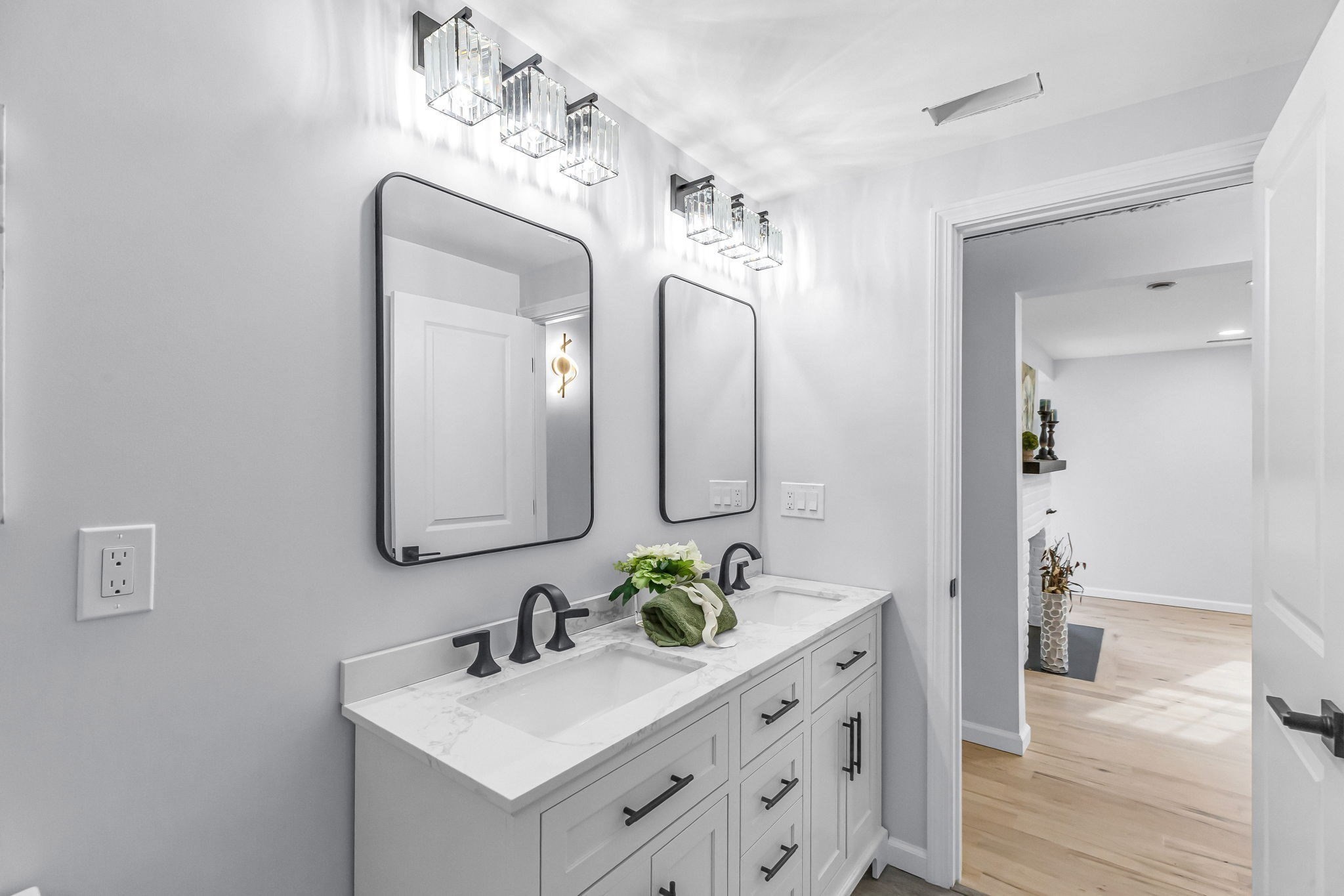 143 James St, Ludlow, MA 01056 - Image 32