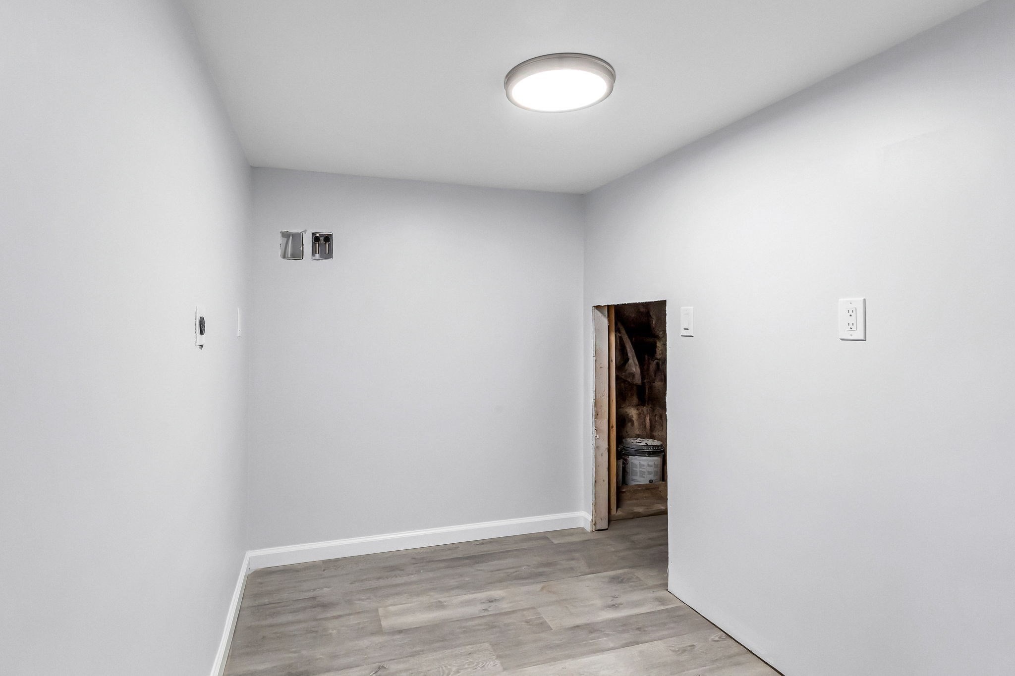 143 James St, Ludlow, MA 01056 - Image 38