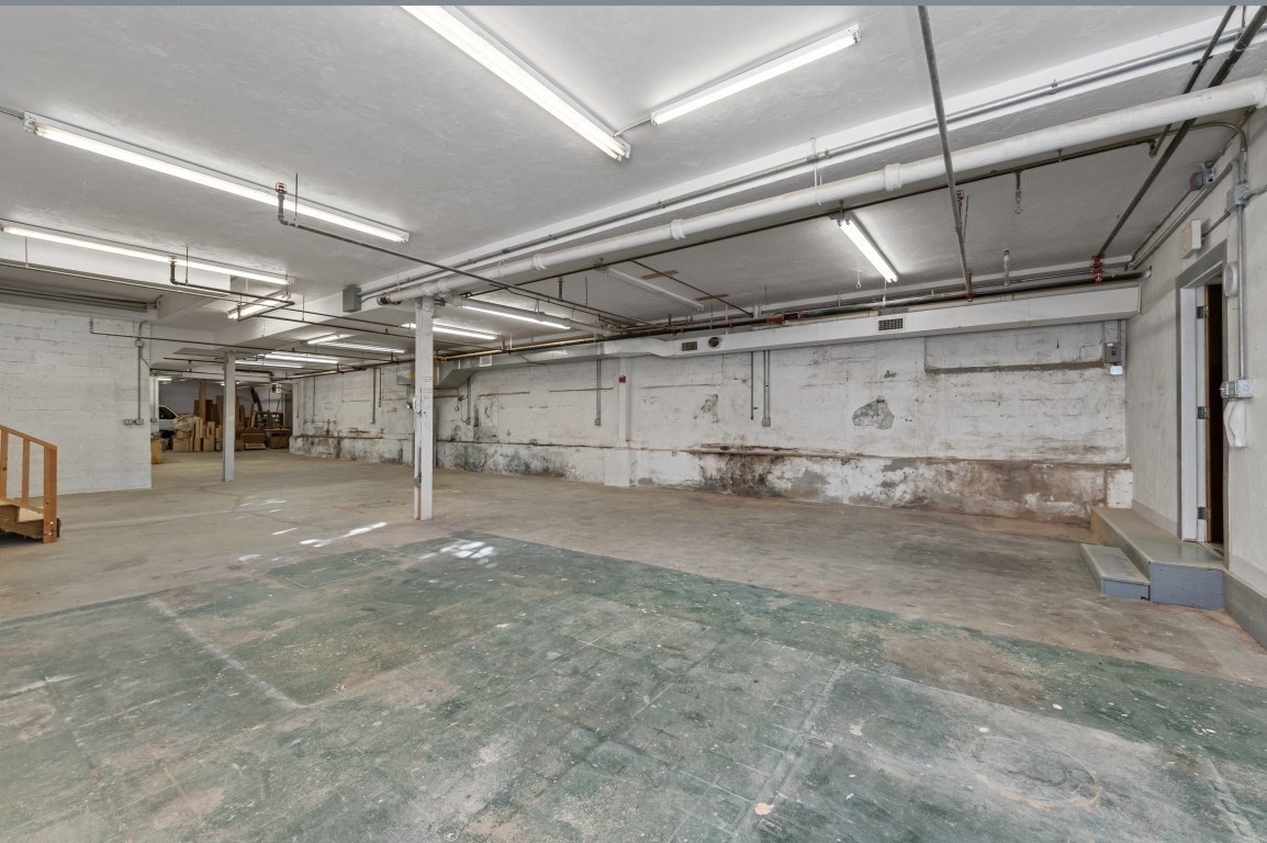 227 California Street, Newton, MA 02458 - Image 11