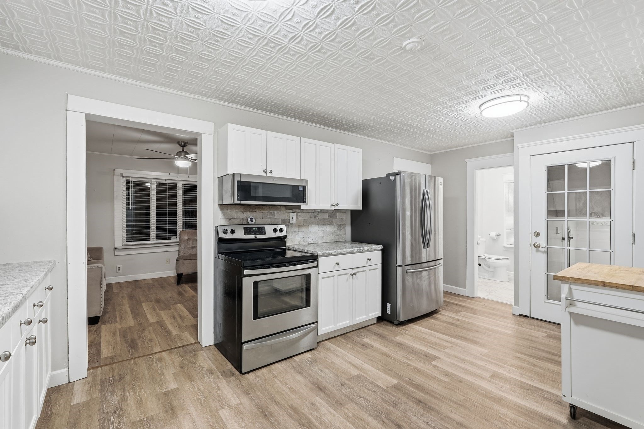 18 Charpentier Blvd, Chicopee, MA 01013 - Image 14