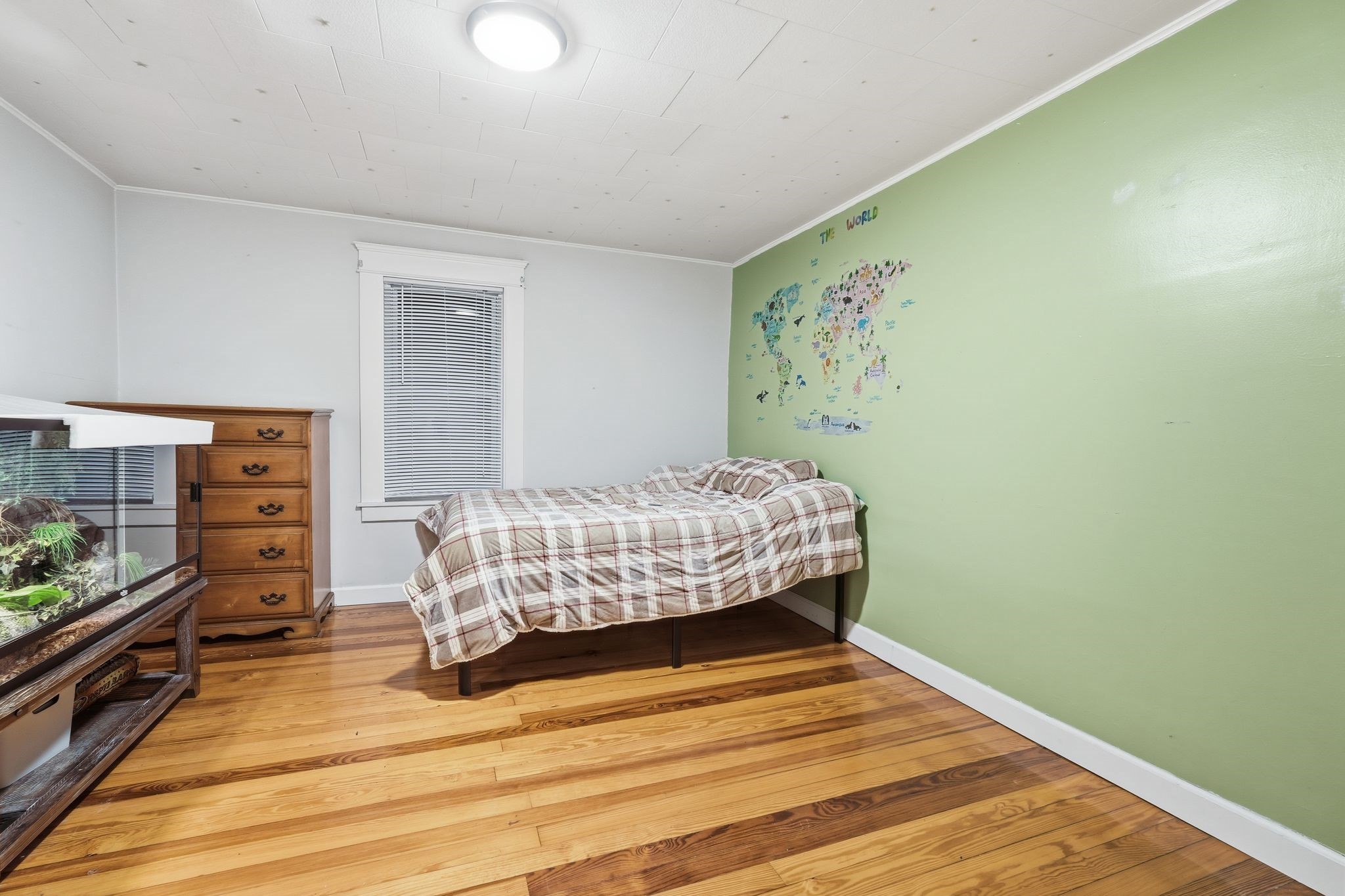 18 Charpentier Blvd, Chicopee, MA 01013 - Image 19