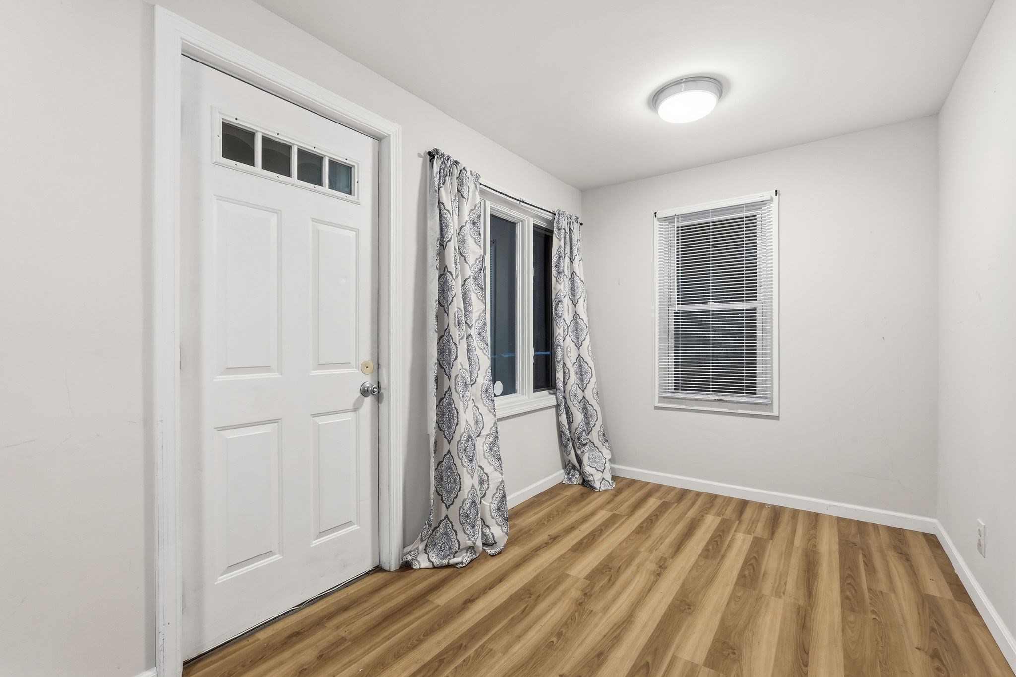 18 Charpentier Blvd, Chicopee, MA 01013 - Image 5