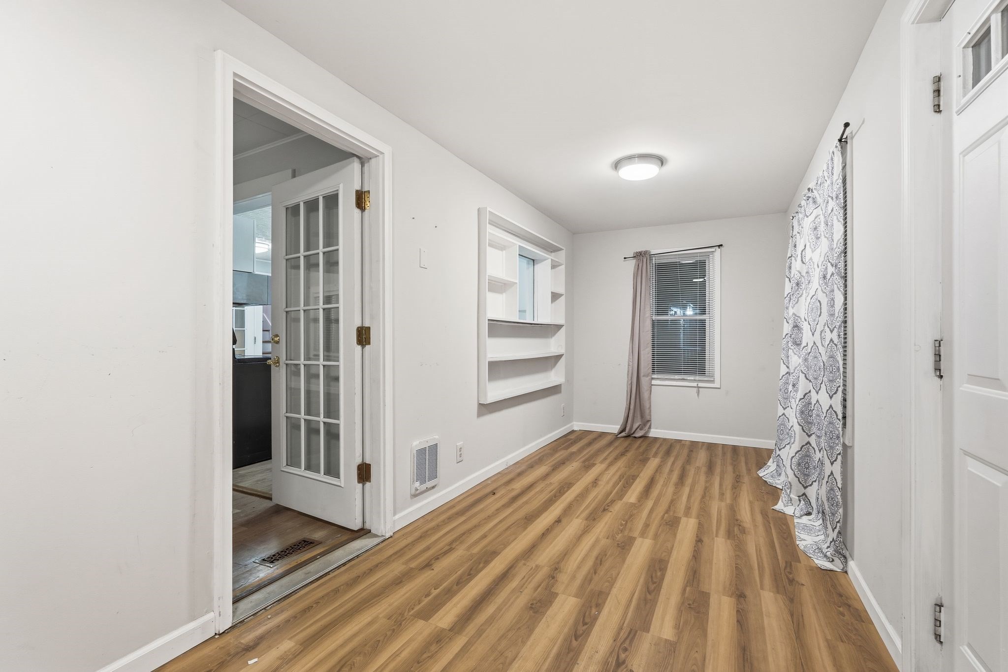 18 Charpentier Blvd, Chicopee, MA 01013 - Image 6