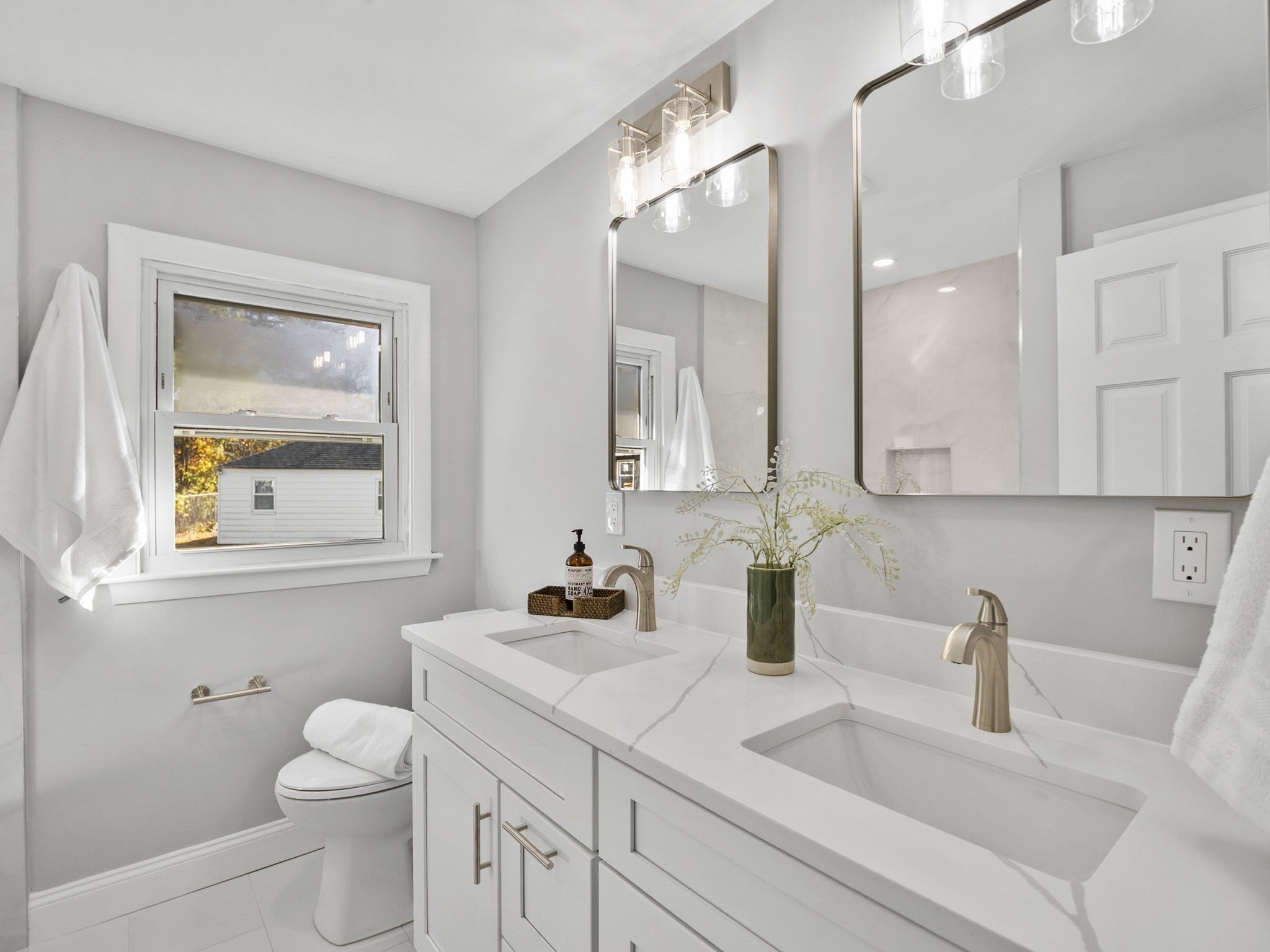 27 Hodgkins Rd, Rockport, MA 01966 - Image 13