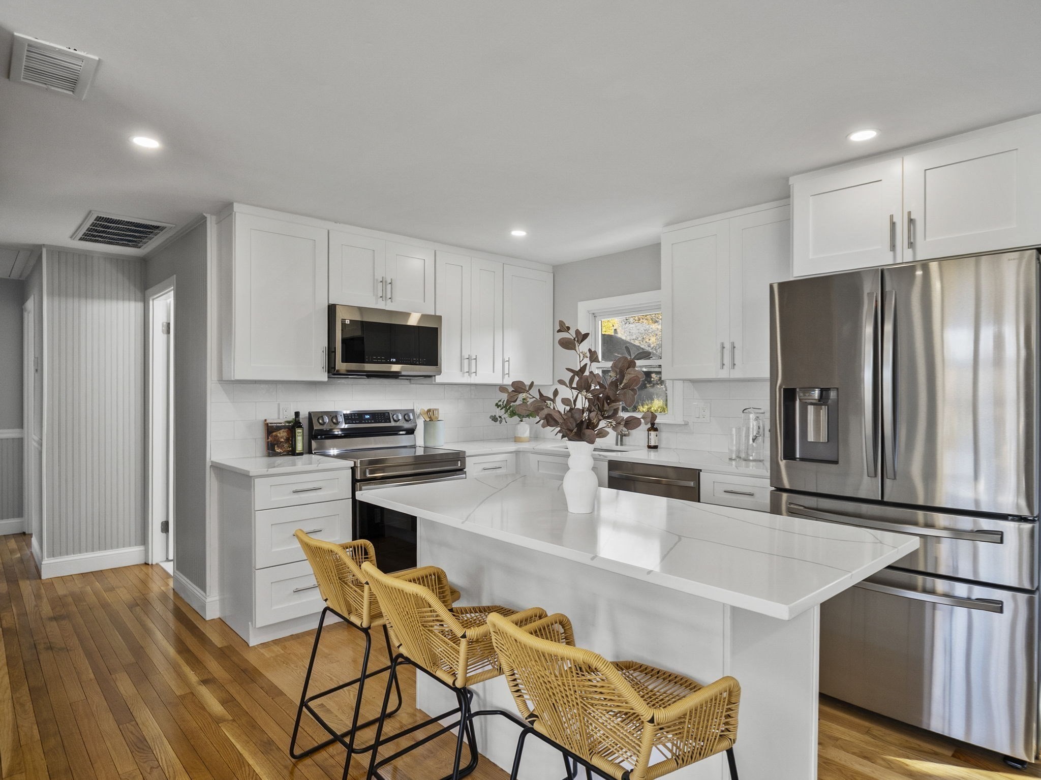 27 Hodgkins Rd, Rockport, MA 01966 - Image 4