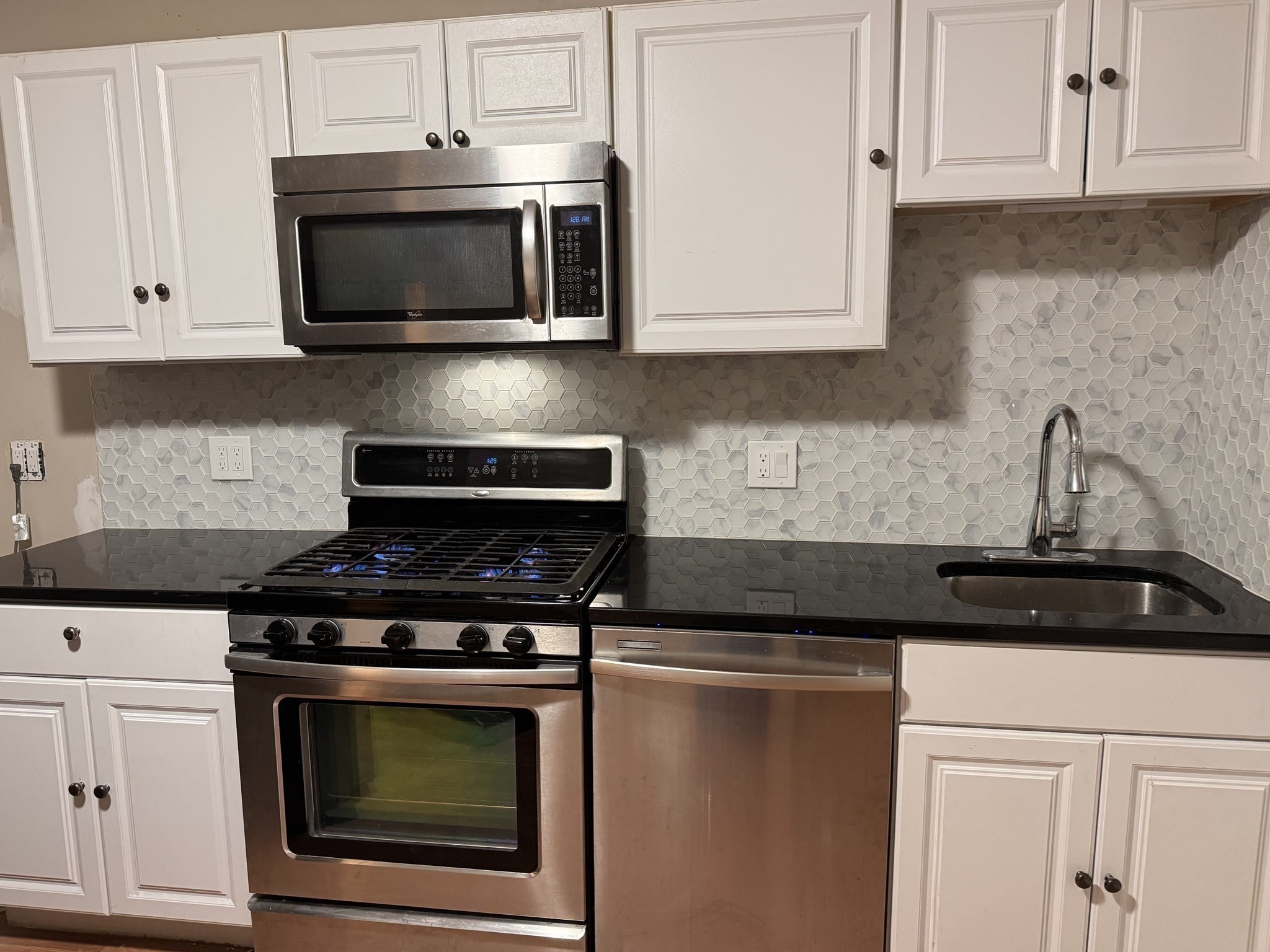 72 Chestnut St, Marlborough, MA 01752 - Image 4