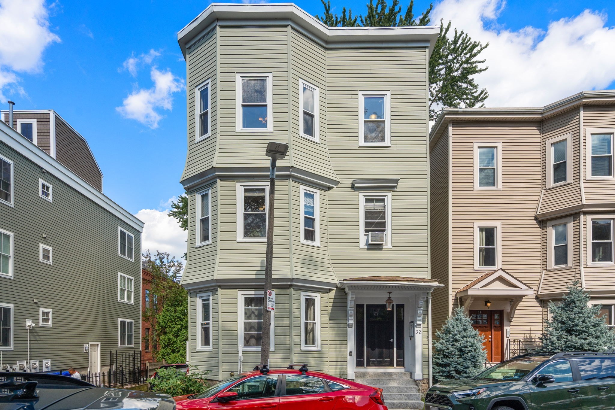 32 Forbes Street, Jamaica Plain, Boston, MA 02130