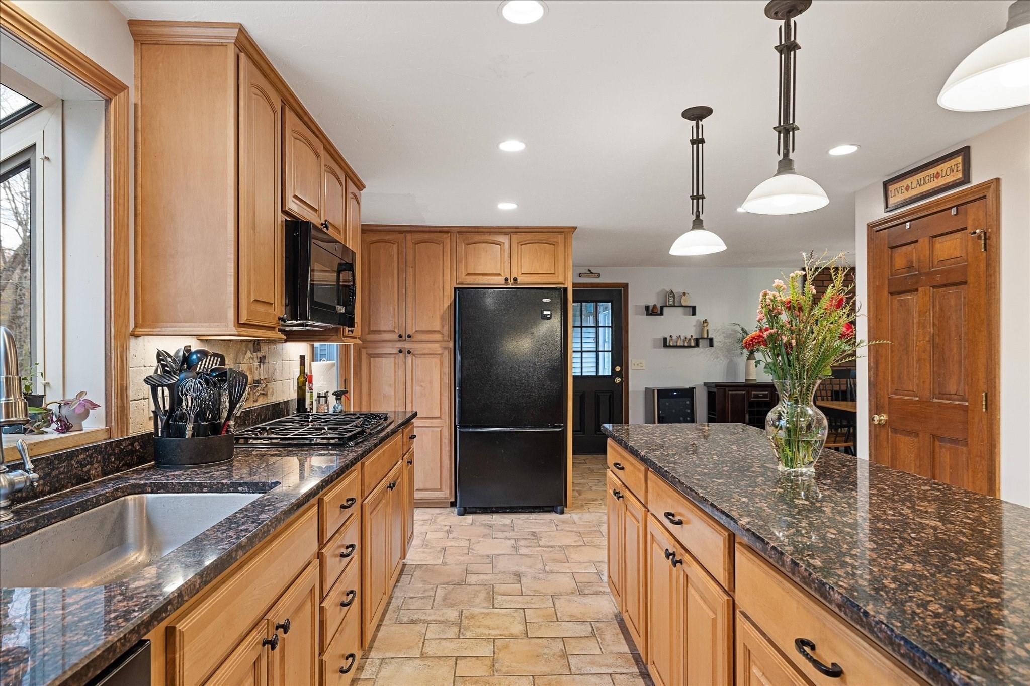 53 Asylum St, Mendon, MA 01756 - Image 11