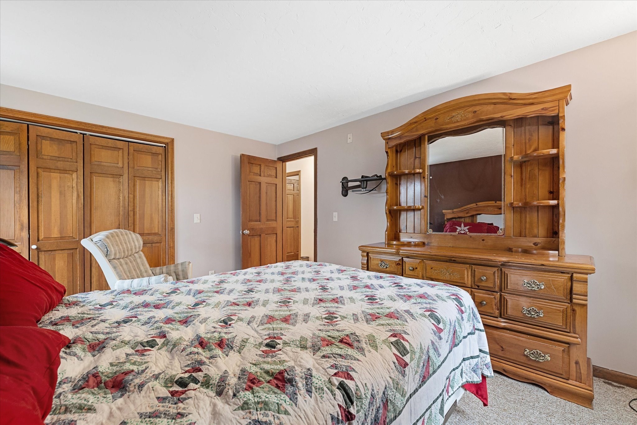 53 Asylum St, Mendon, MA 01756 - Image 25