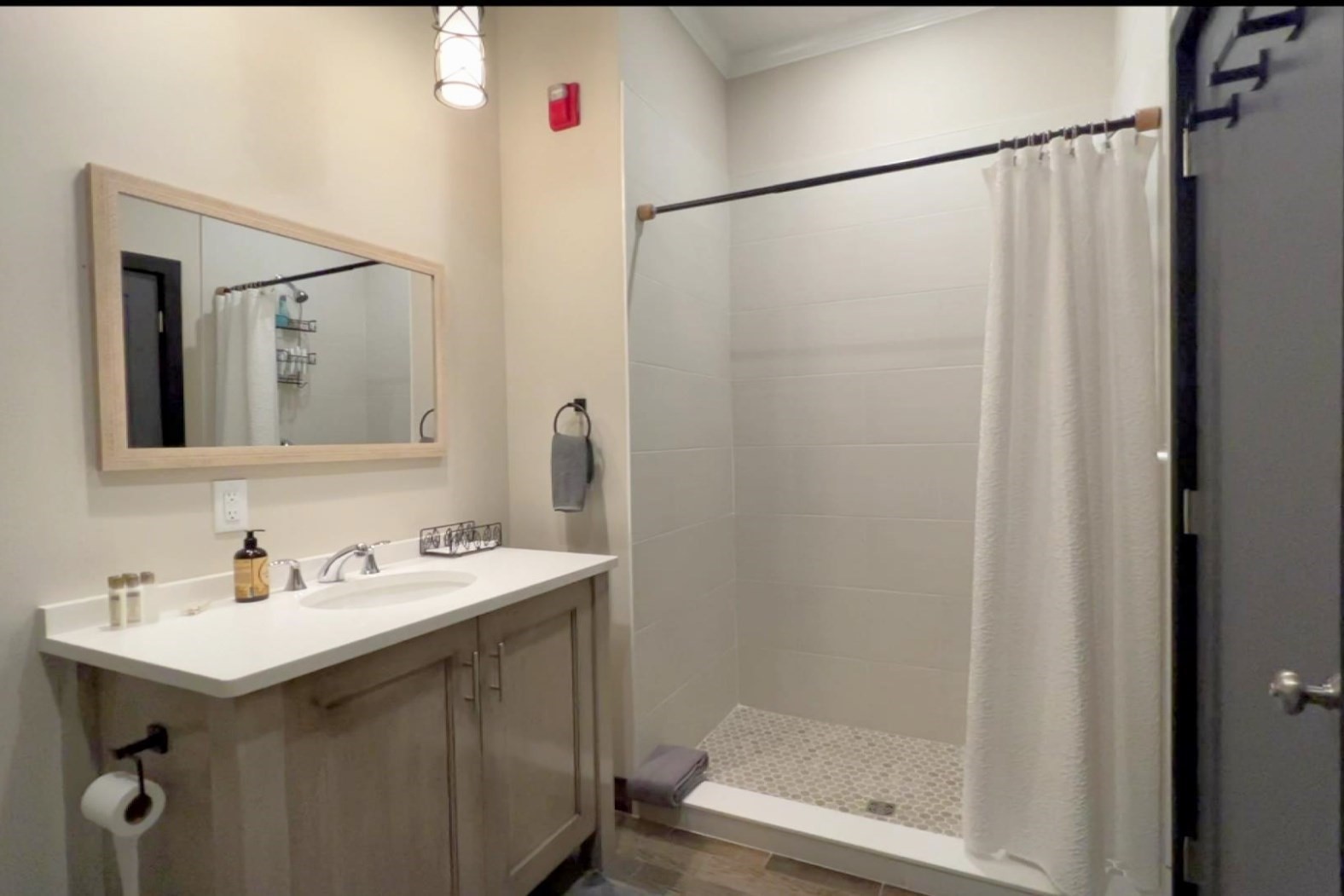 156 Teaticket Highway, Falmouth, MA 02536 - Image 23