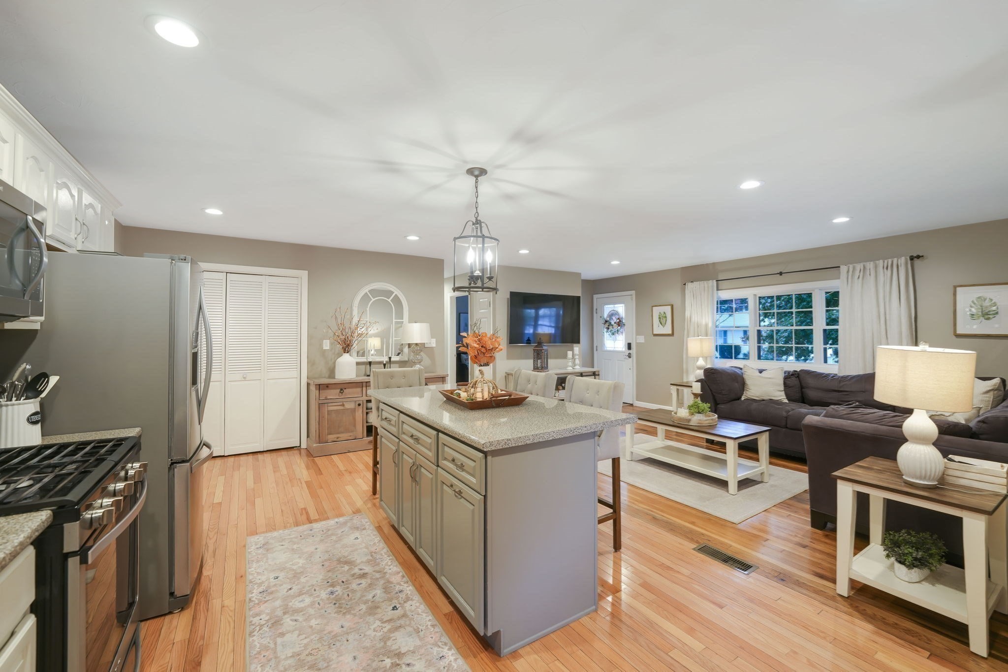 33 William St, Westport, MA 02790 - Image 8