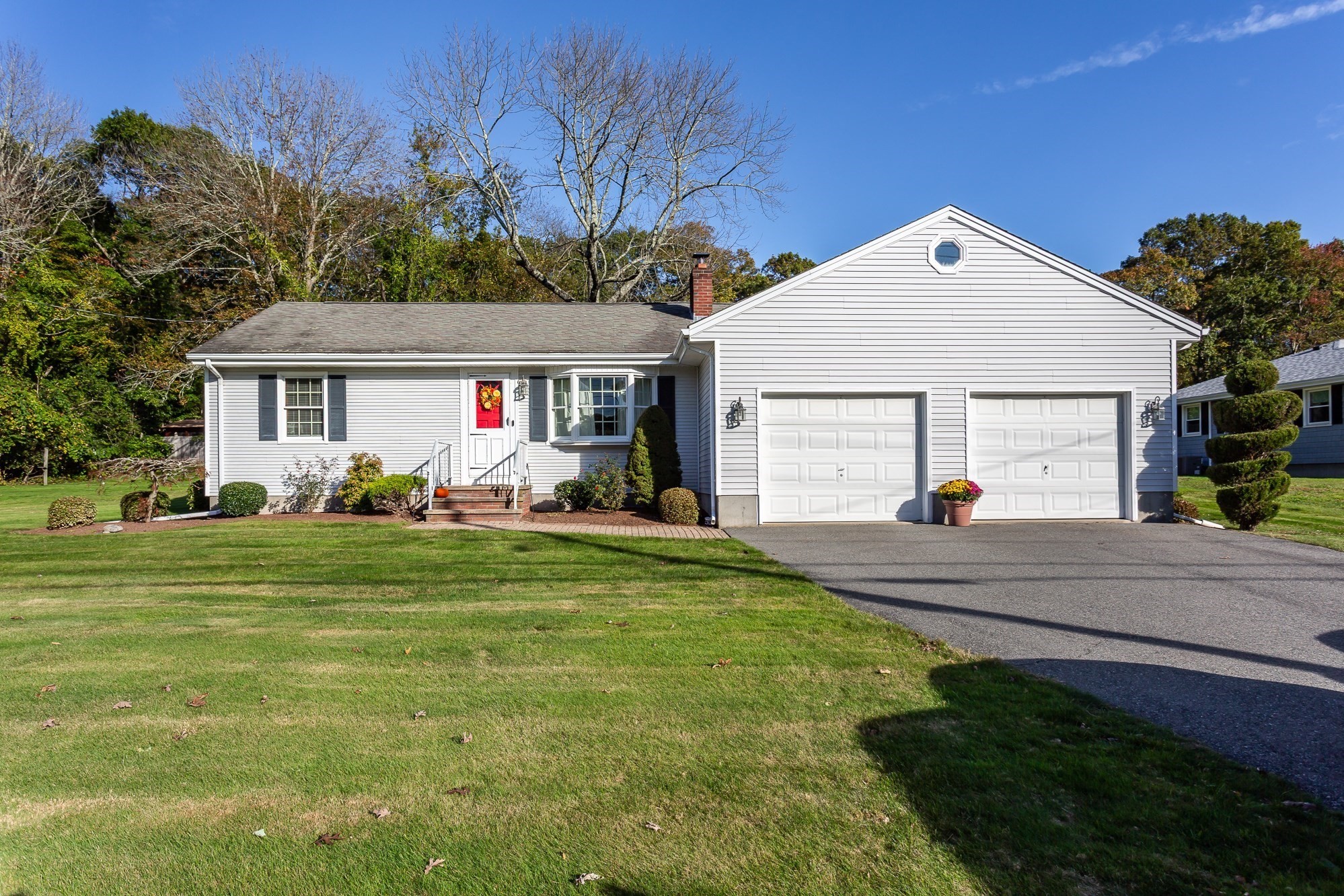 1739 Meridian Street, Fall River, MA 02720