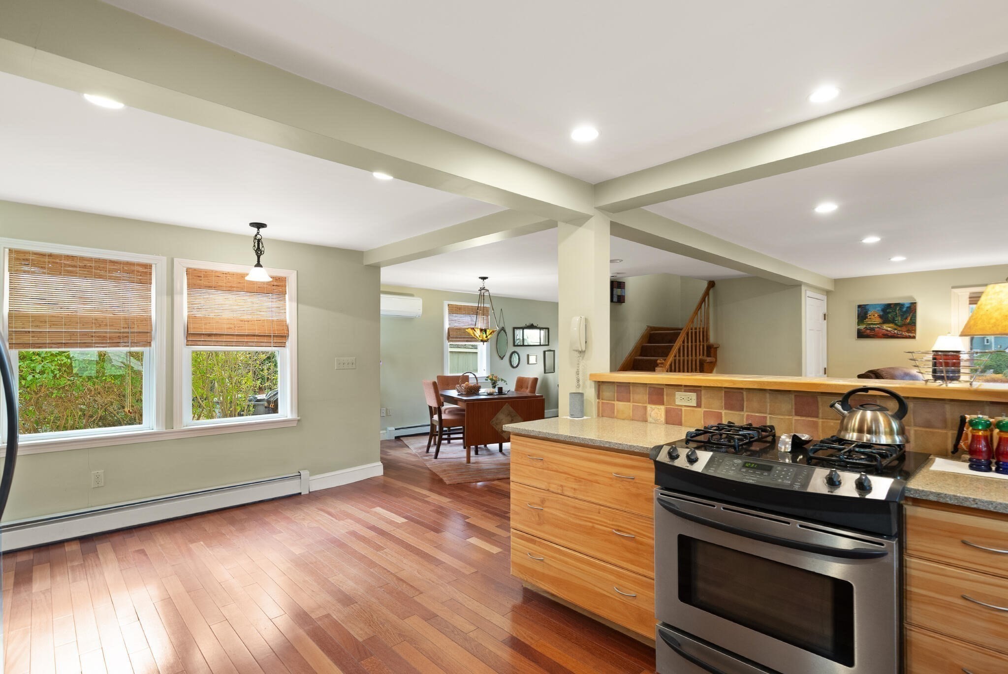 320 Pillings Pond Rd, Lynnfield, MA 01940 - Image 12