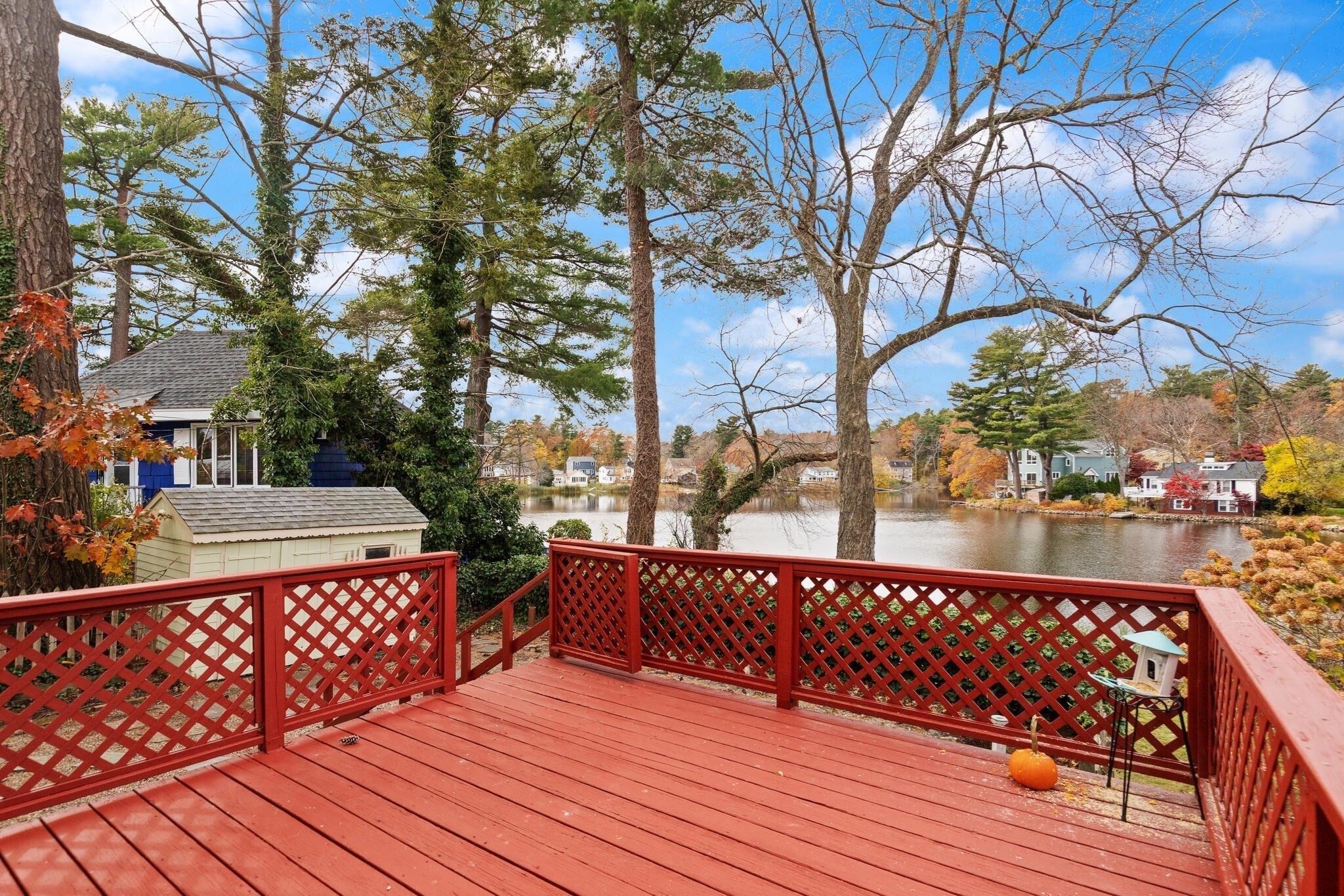 320 Pillings Pond Rd, Lynnfield, MA 01940 - Image 4