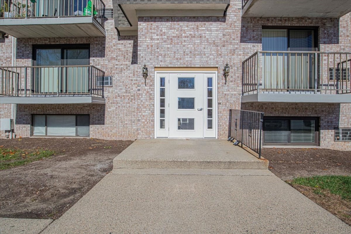 40 High St (cass Street Entrance) Unit 207, Dedham, MA 02026 - Image 4