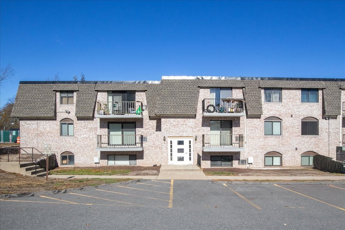 40 High St (cass Street Entrance) Unit 207, Dedham, MA 02026 - Image 36