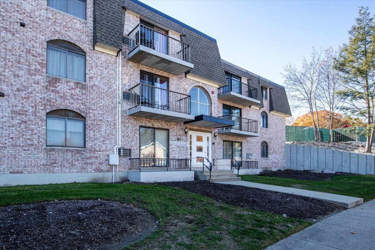 40 High St (cass Street Entrance) Unit 207, Dedham, MA 02026 - Image 40